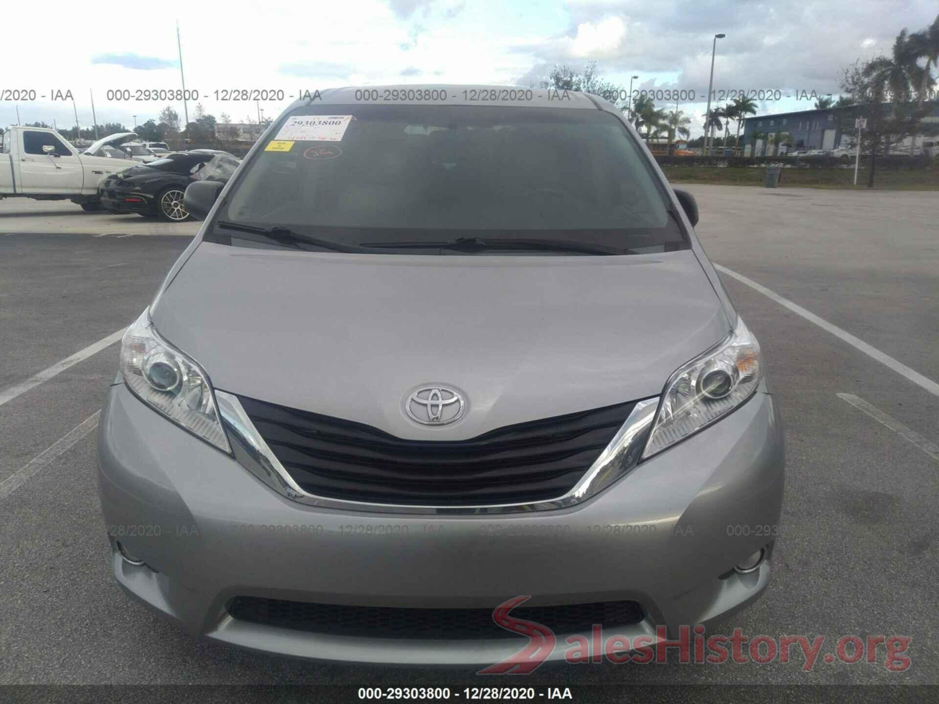 5TDZK3DC2GS697606 2016 TOYOTA SIENNA