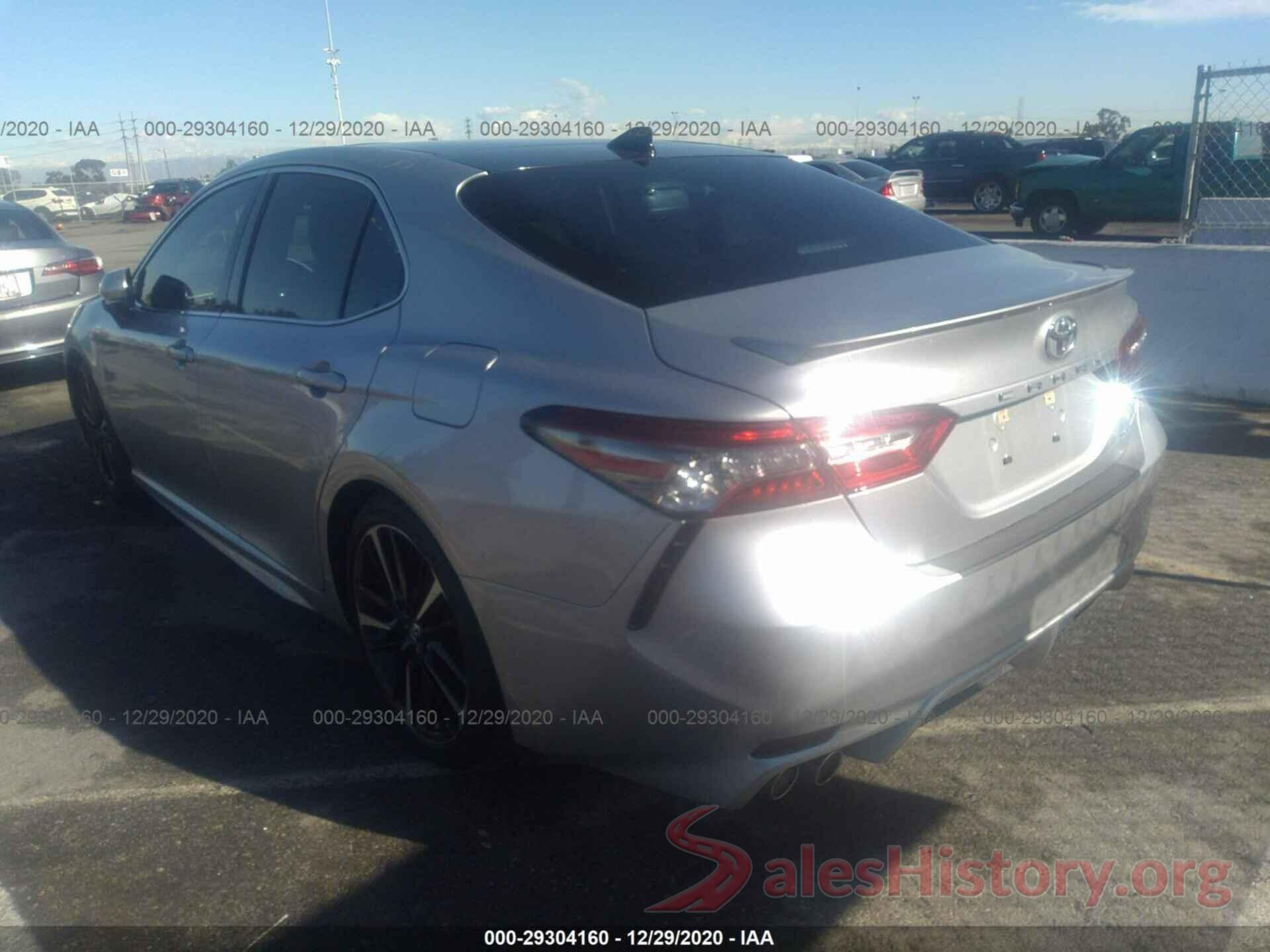 4T1BZ1HK6JU001489 2018 TOYOTA CAMRY