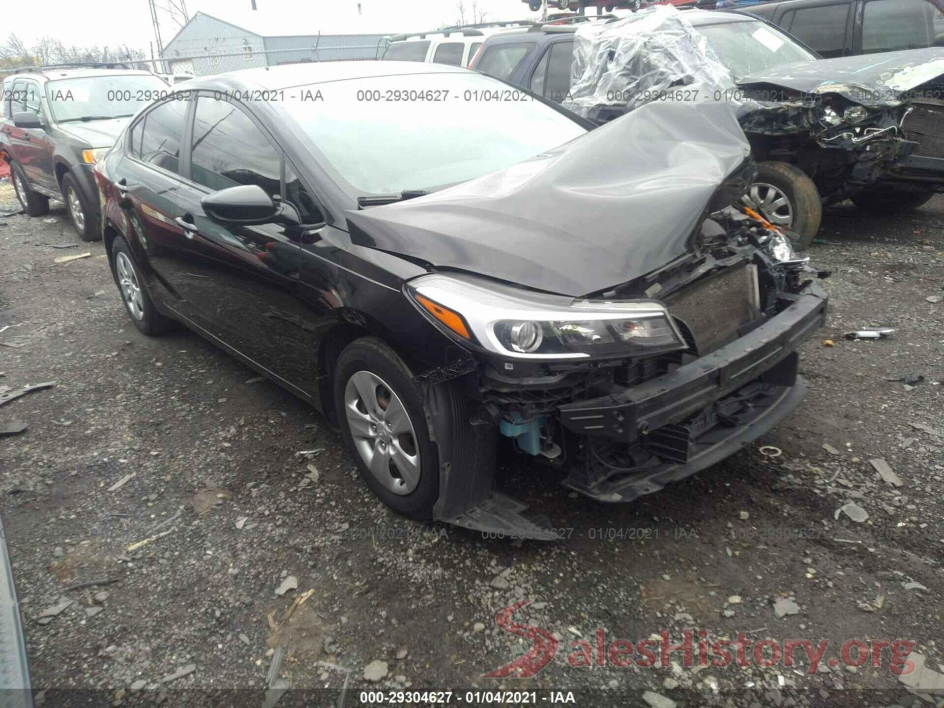 3KPFK4A71HE059424 2017 KIA FORTE