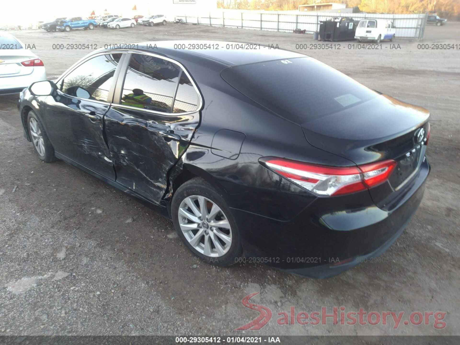 JTNB11HK0J3018432 2018 TOYOTA CAMRY