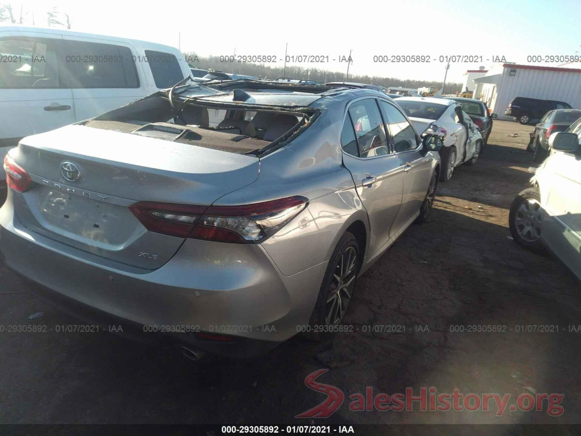 4T1F11AK7MU404338 2021 TOYOTA CAMRY