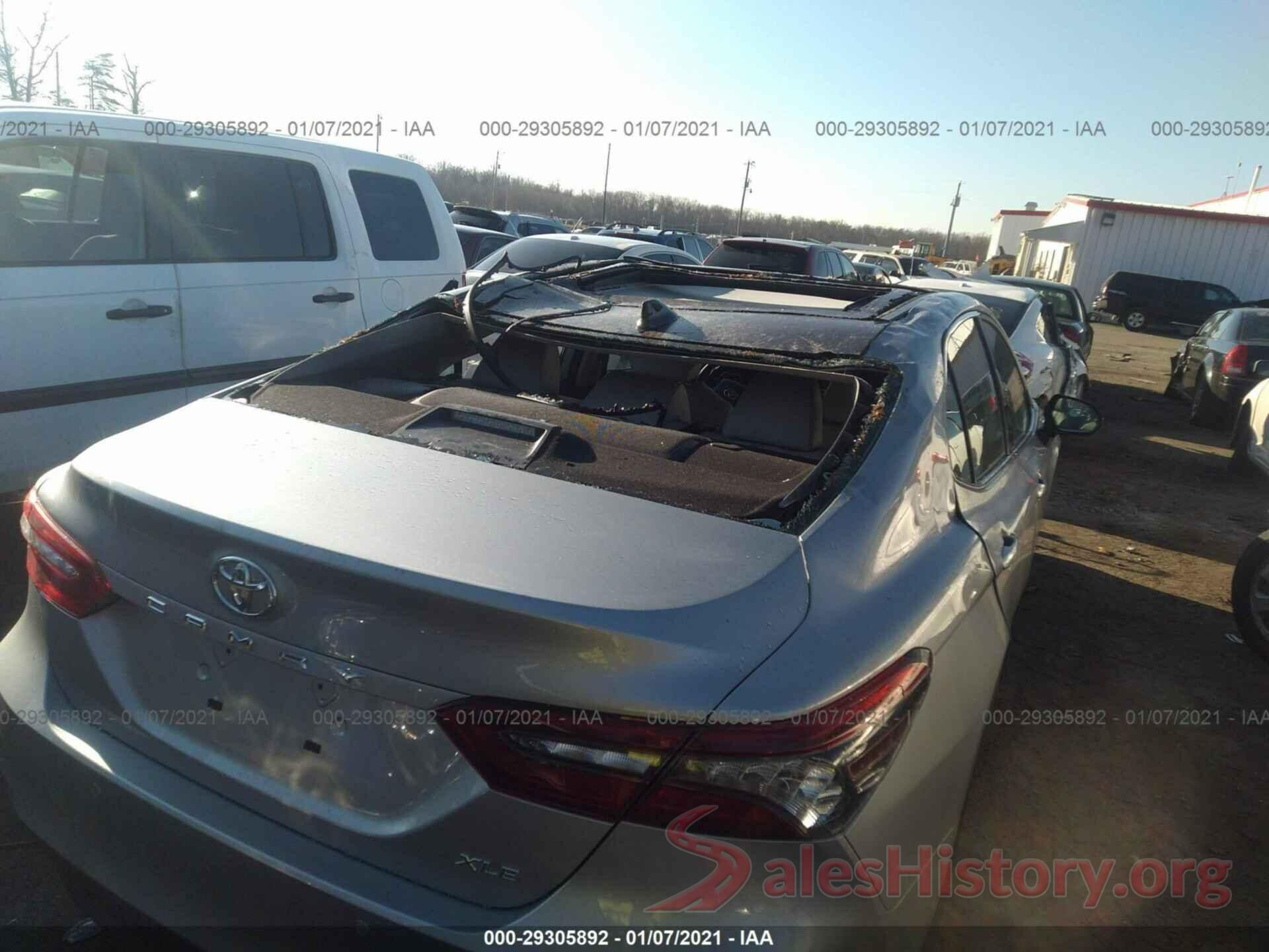 4T1F11AK7MU404338 2021 TOYOTA CAMRY