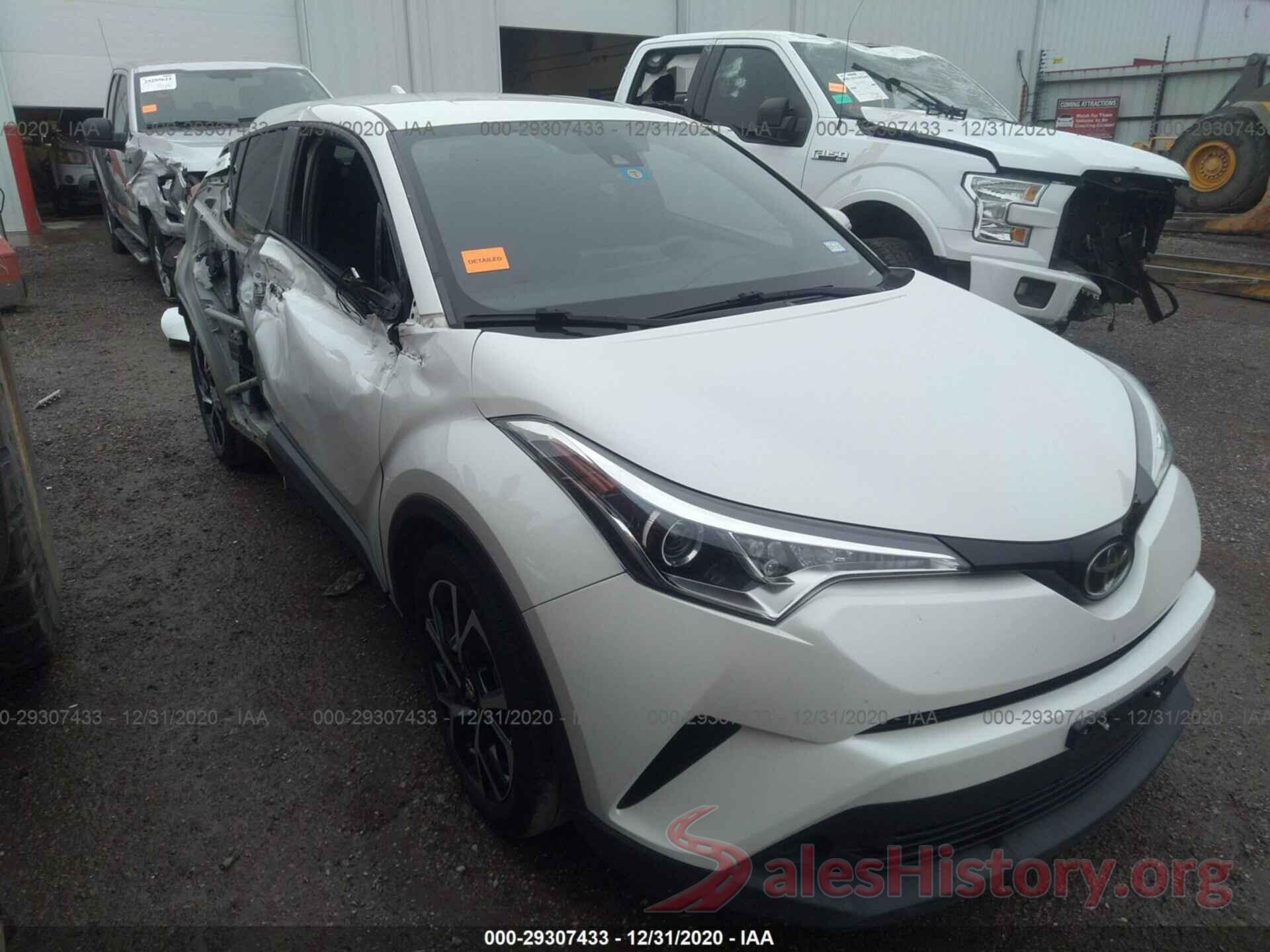 NMTKHMBX5JR015738 2018 TOYOTA C-HR