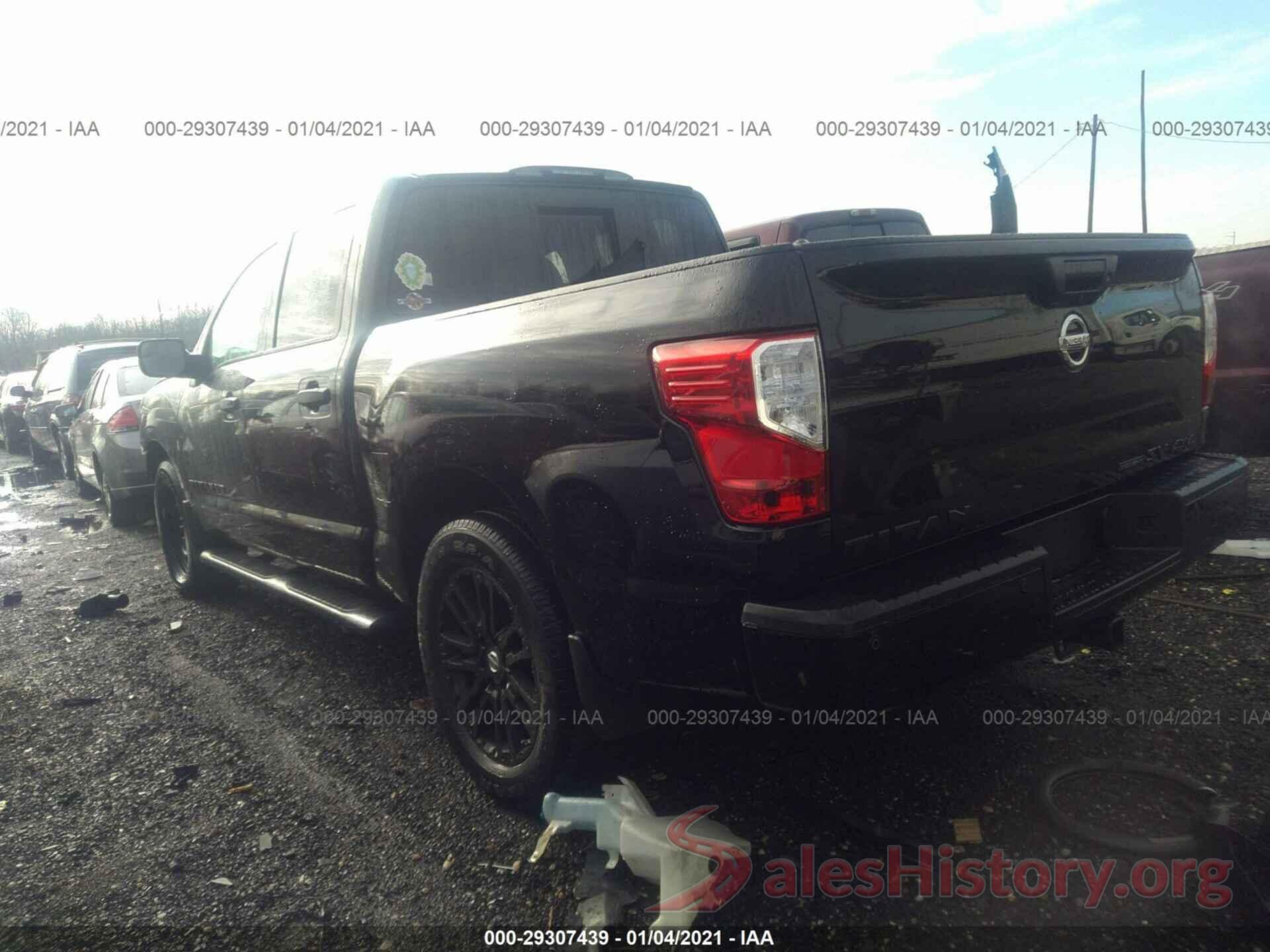 1N6AA1E57JN517678 2018 NISSAN TITAN