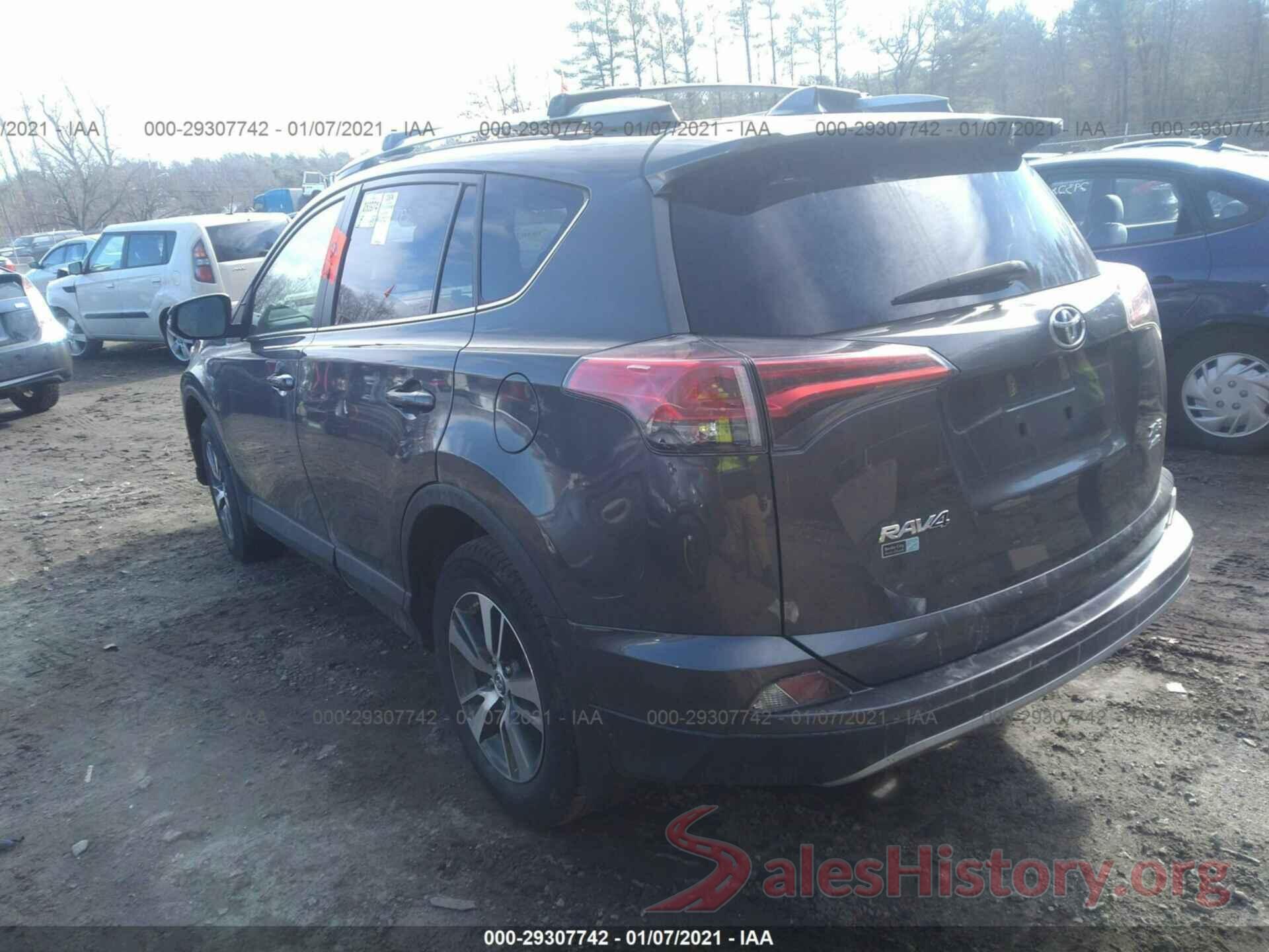 2T3RFREV0HW683274 2017 TOYOTA RAV4