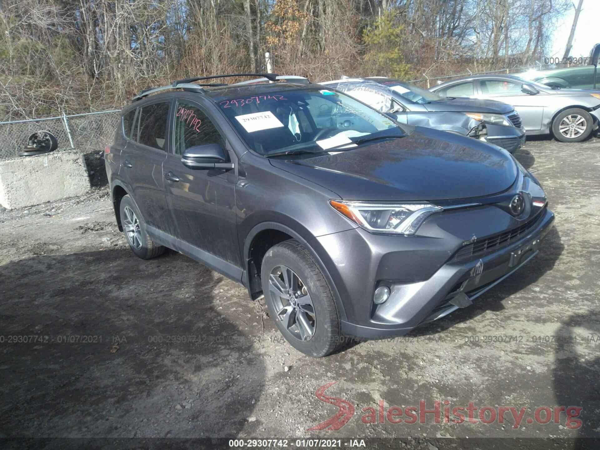 2T3RFREV0HW683274 2017 TOYOTA RAV4