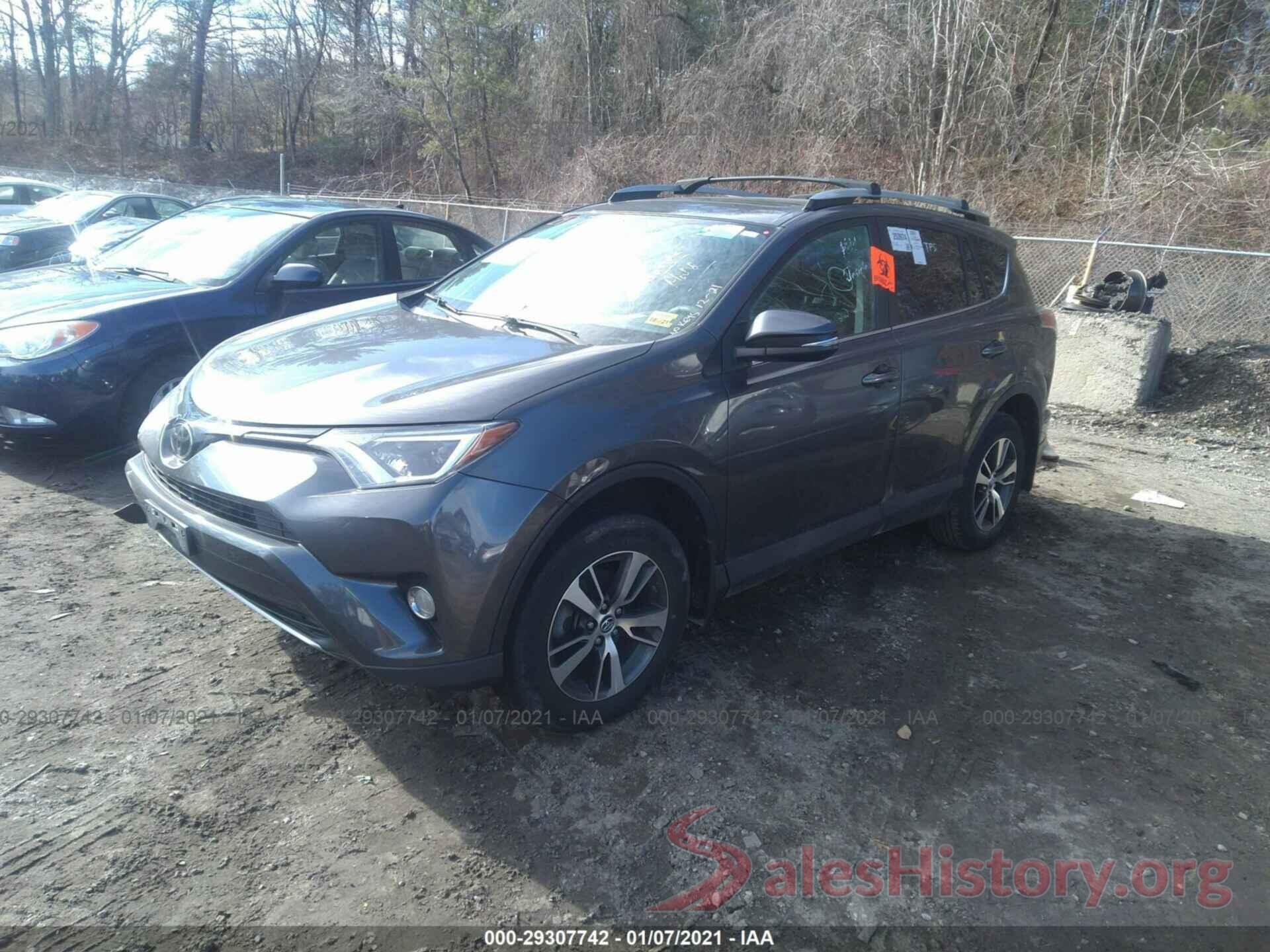 2T3RFREV0HW683274 2017 TOYOTA RAV4