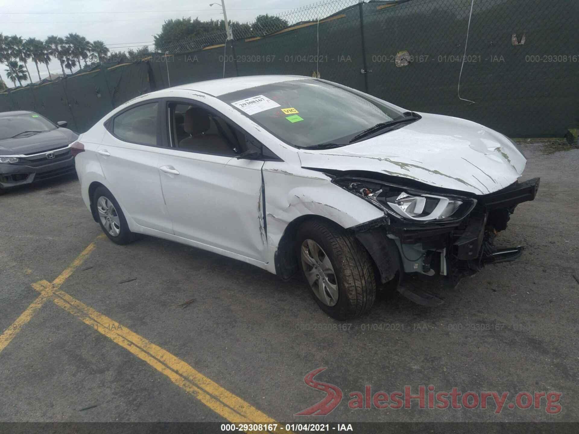 5NPDH4AE2GH668245 2016 HYUNDAI ELANTRA