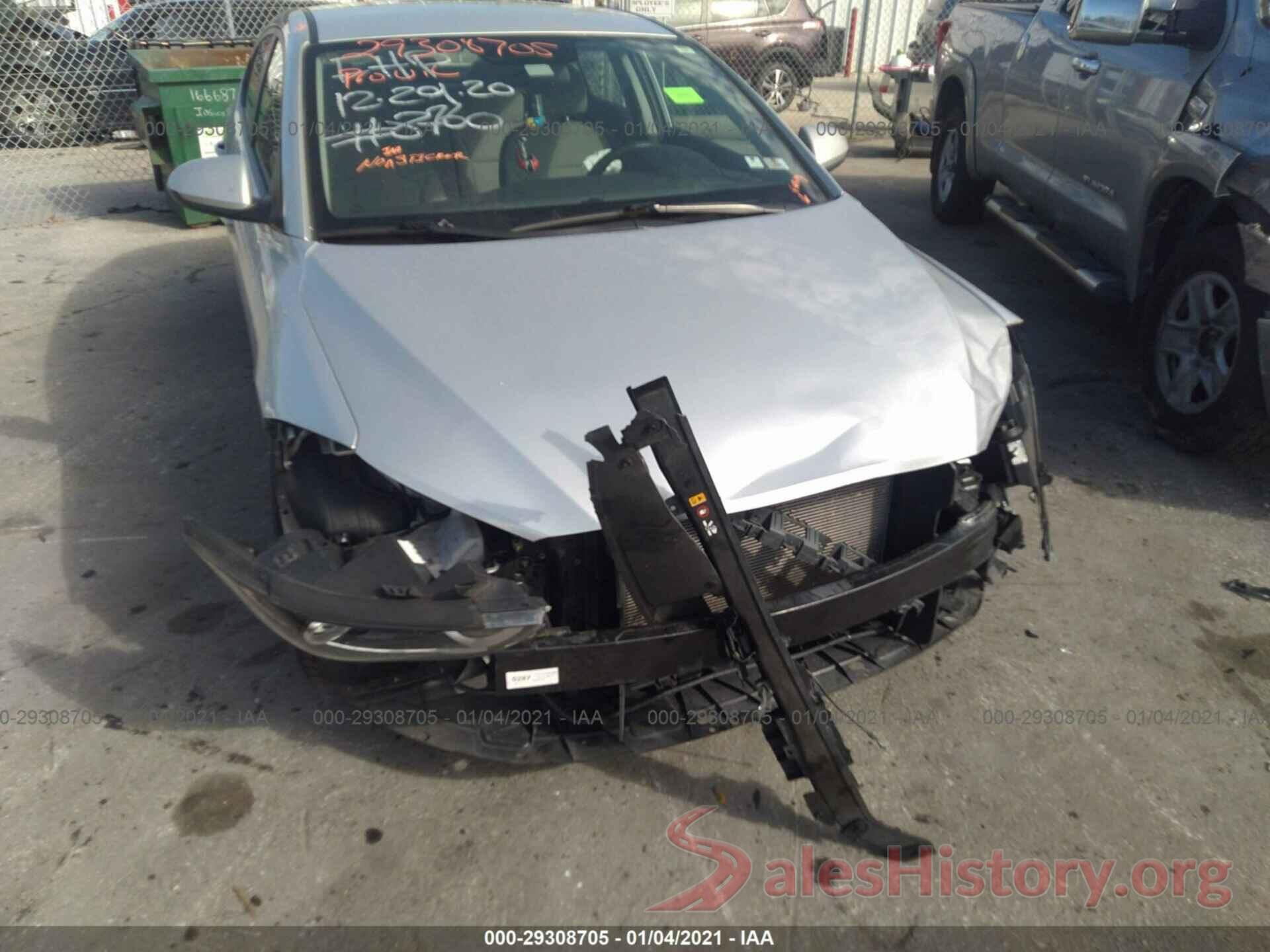 5NPD84LF9JH368621 2018 HYUNDAI ELANTRA