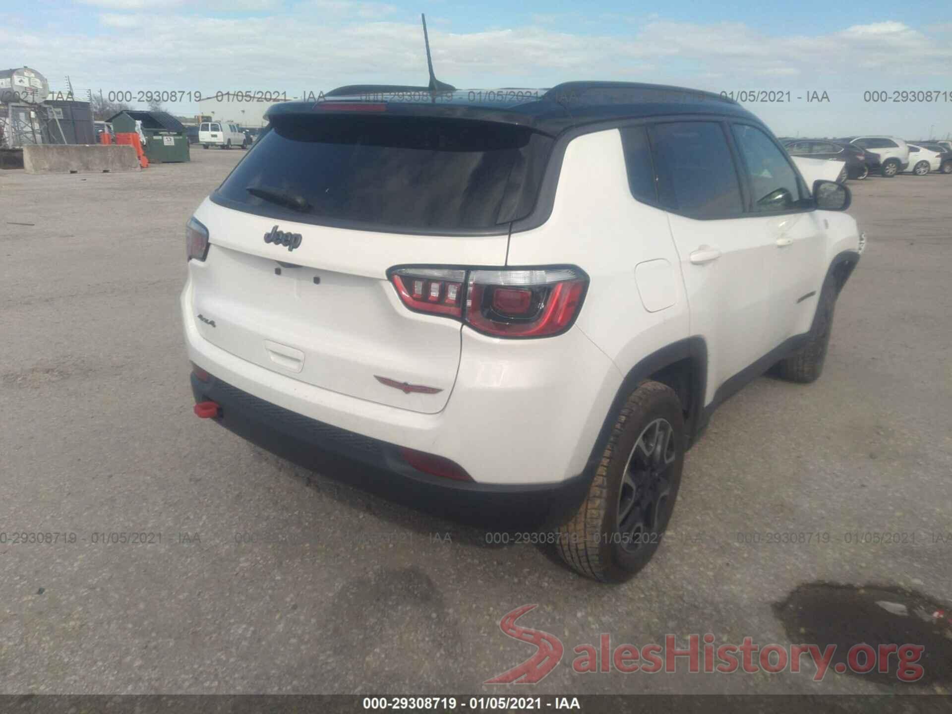 3C4NJDDB2KT671780 2019 JEEP COMPASS