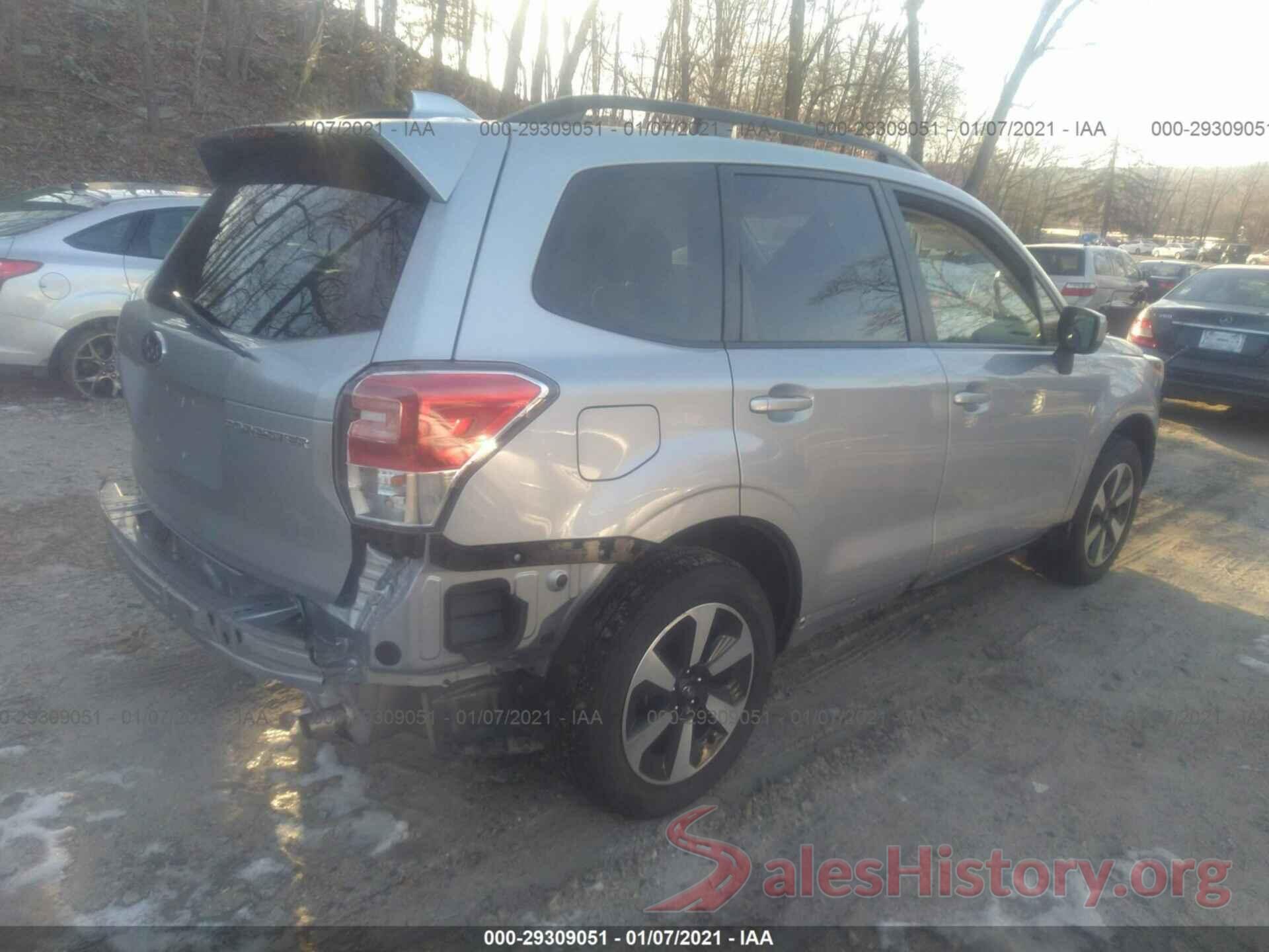 JF2SJAEC2JH426517 2018 SUBARU FORESTER