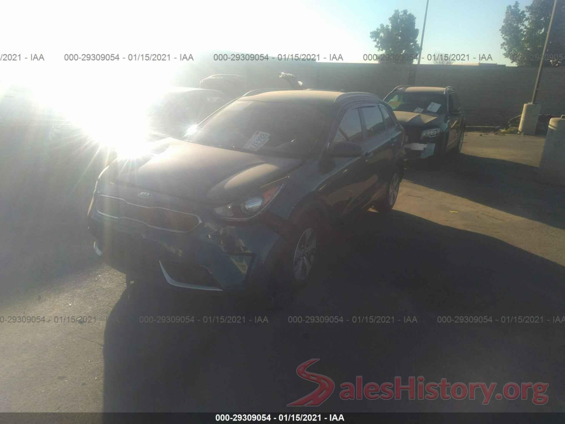 KNDCB3LC7K5265504 2019 KIA NIRO