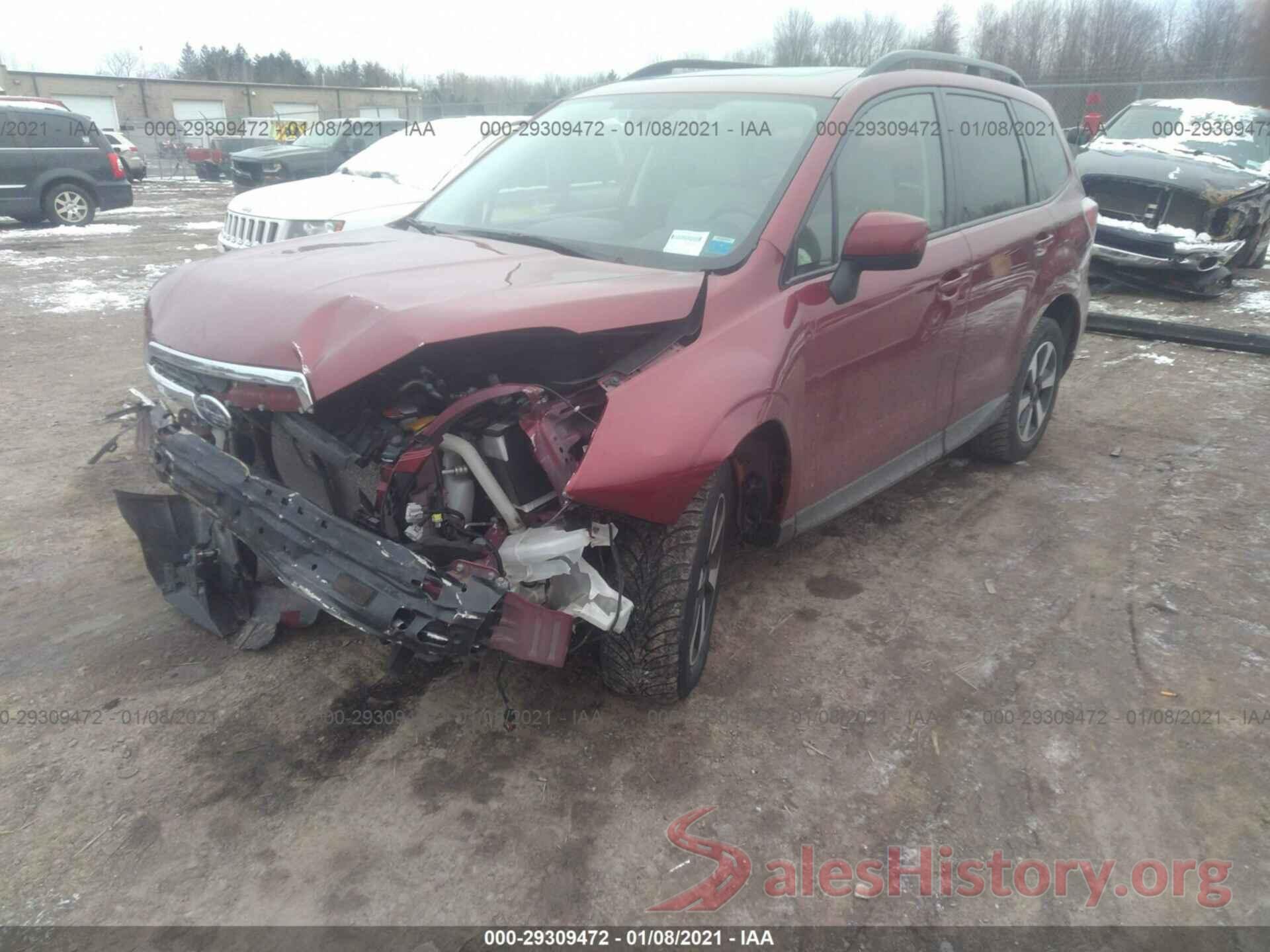 JF2SJAGC3JH477375 2018 SUBARU FORESTER