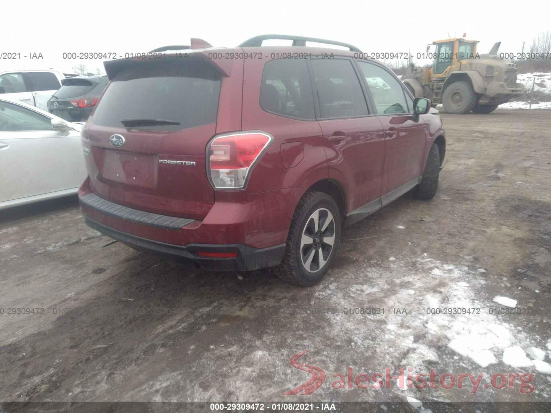 JF2SJAGC3JH477375 2018 SUBARU FORESTER