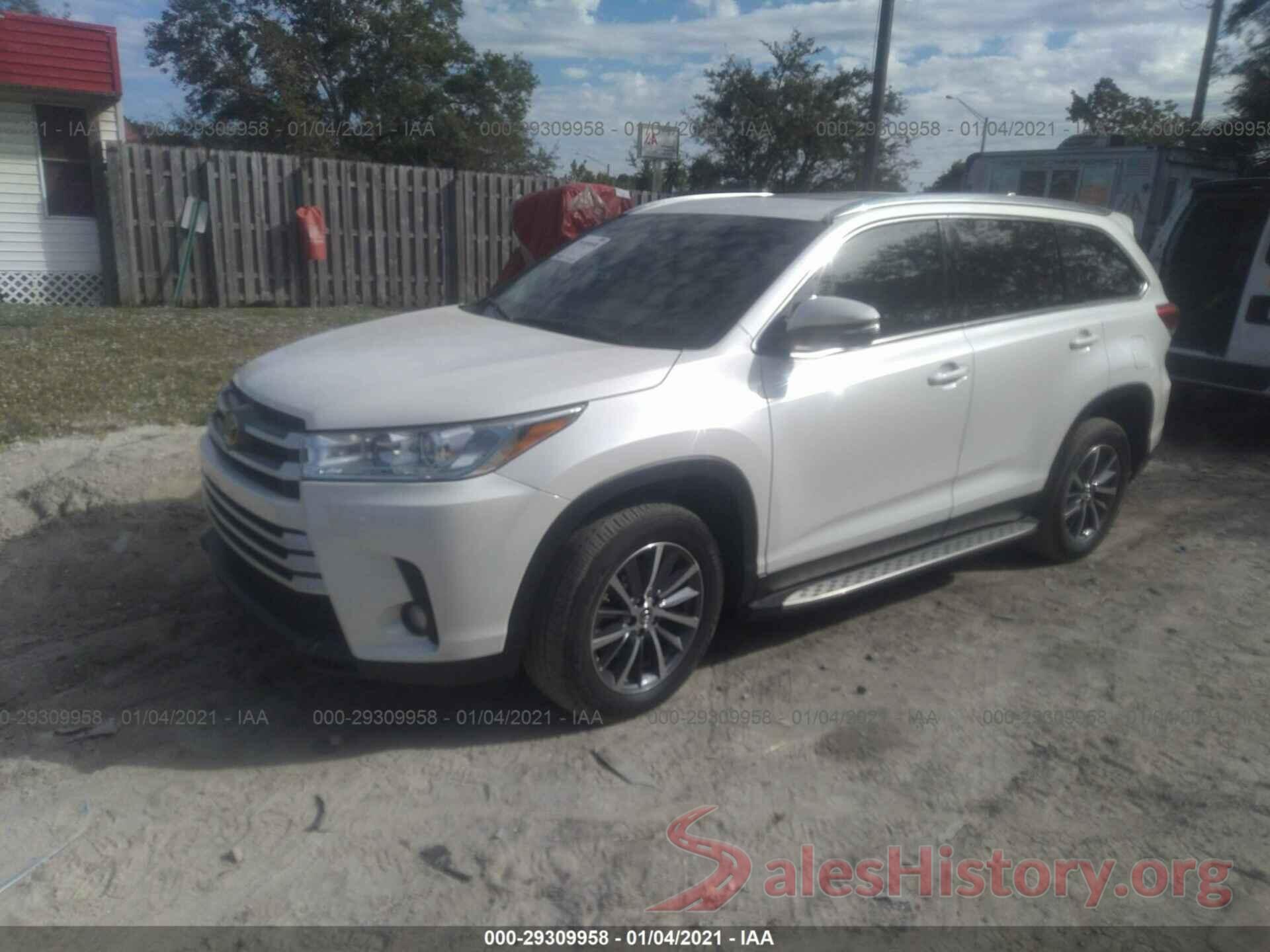 5TDKZRFH2KS558772 2019 TOYOTA HIGHLANDER