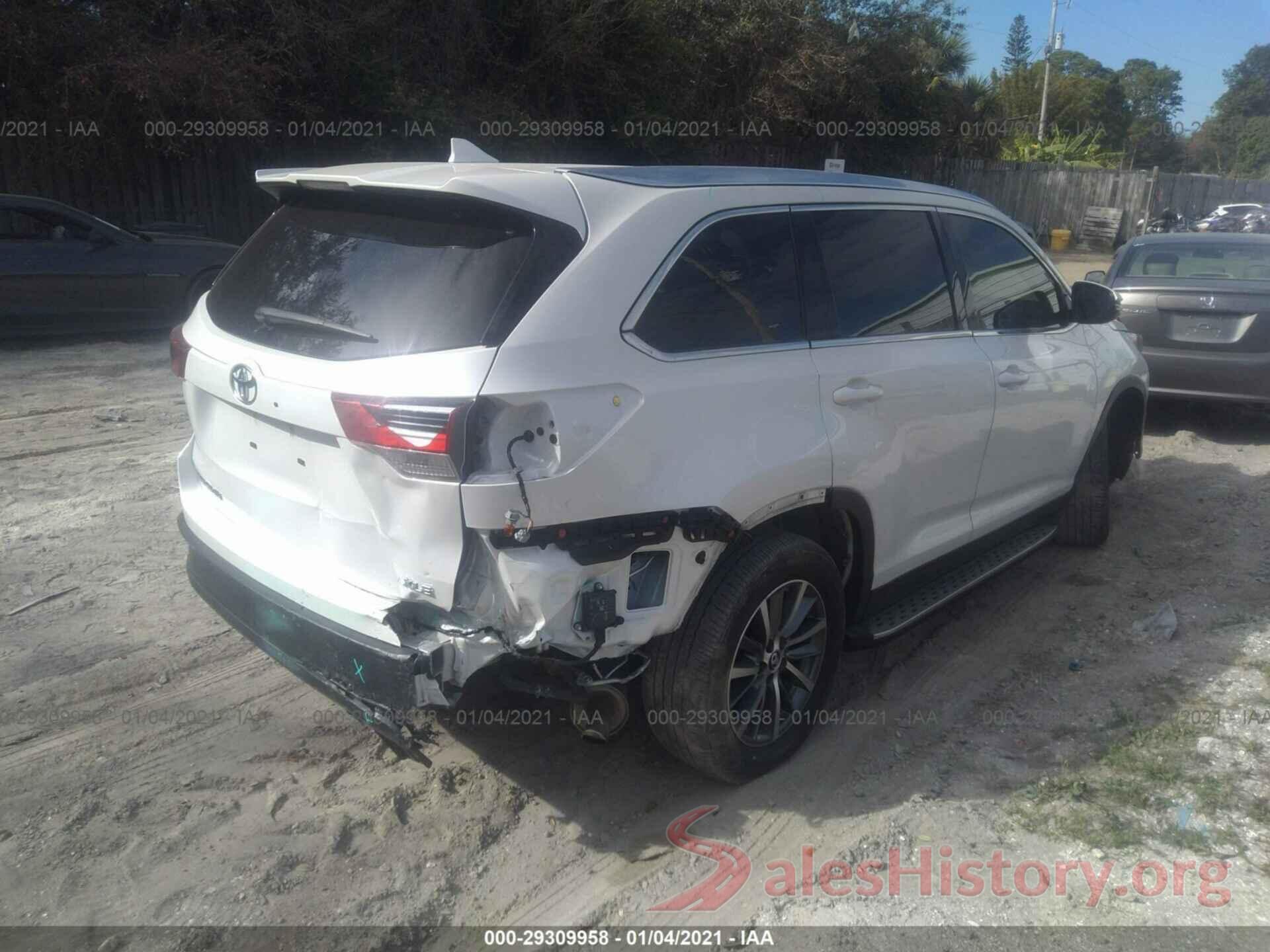 5TDKZRFH2KS558772 2019 TOYOTA HIGHLANDER