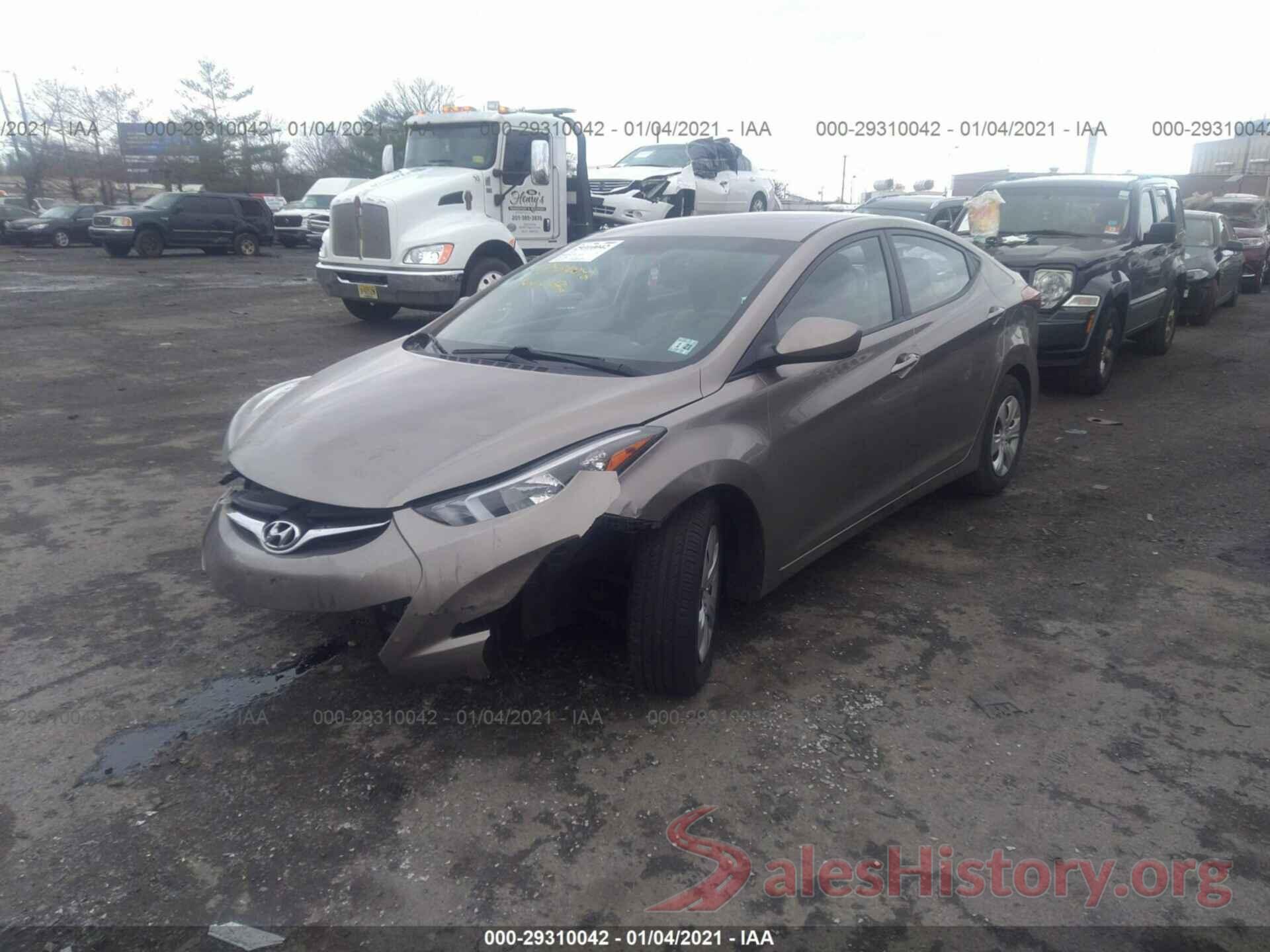 5NPDH4AE3GH771917 2016 HYUNDAI ELANTRA