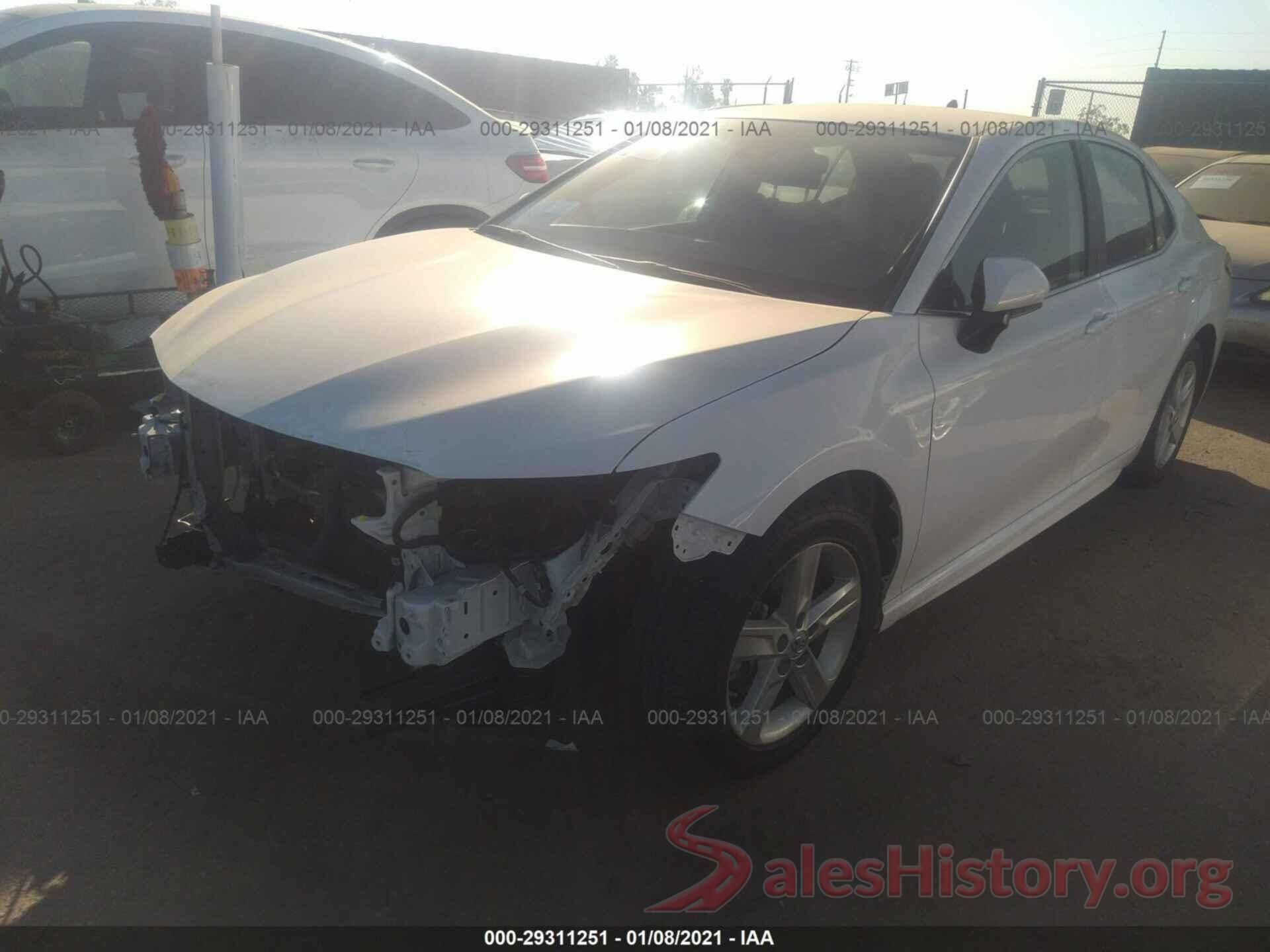 4T1B11HK4KU742099 2019 TOYOTA CAMRY