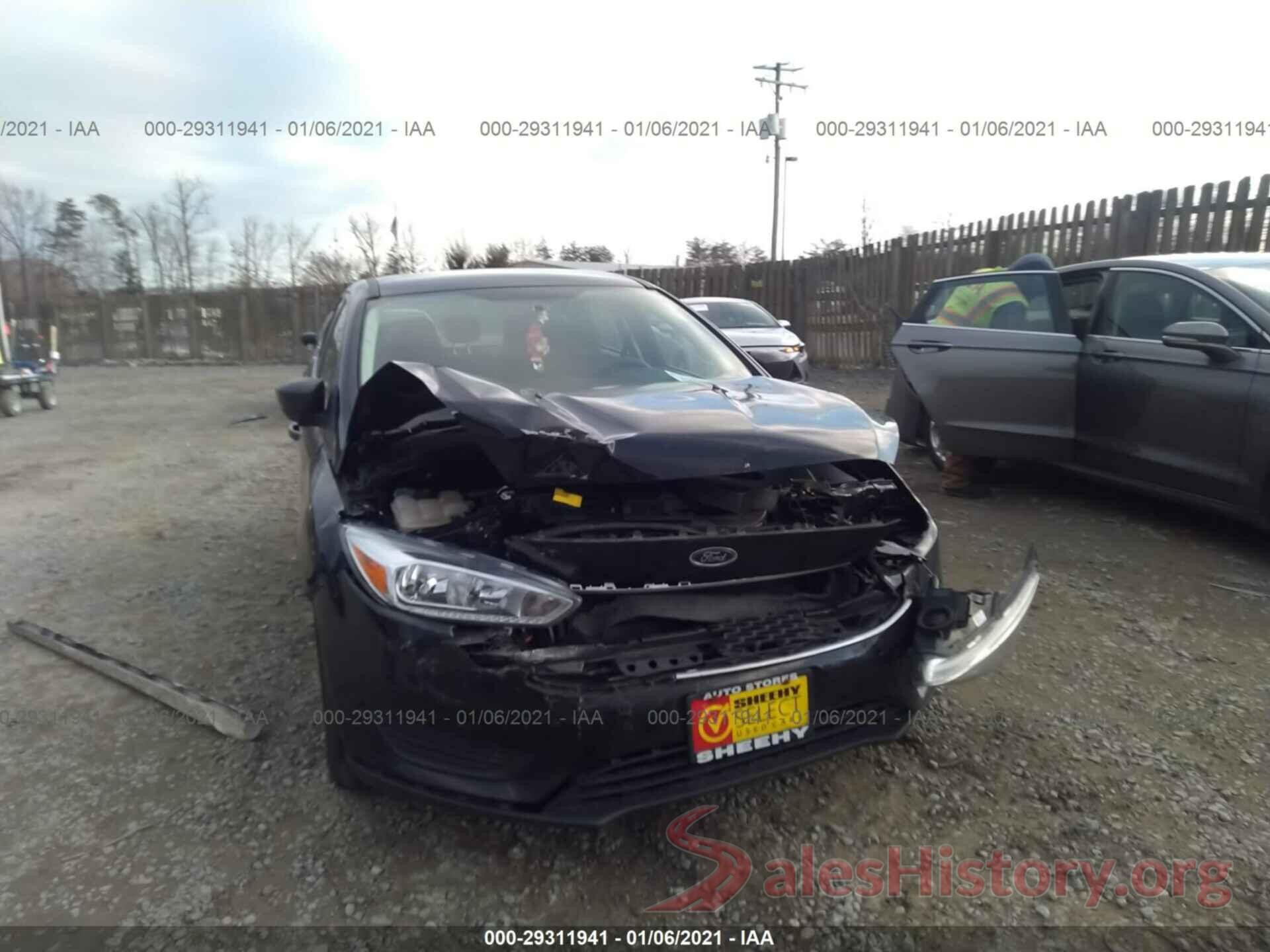 1FADP3F26JL213712 2018 FORD FOCUS