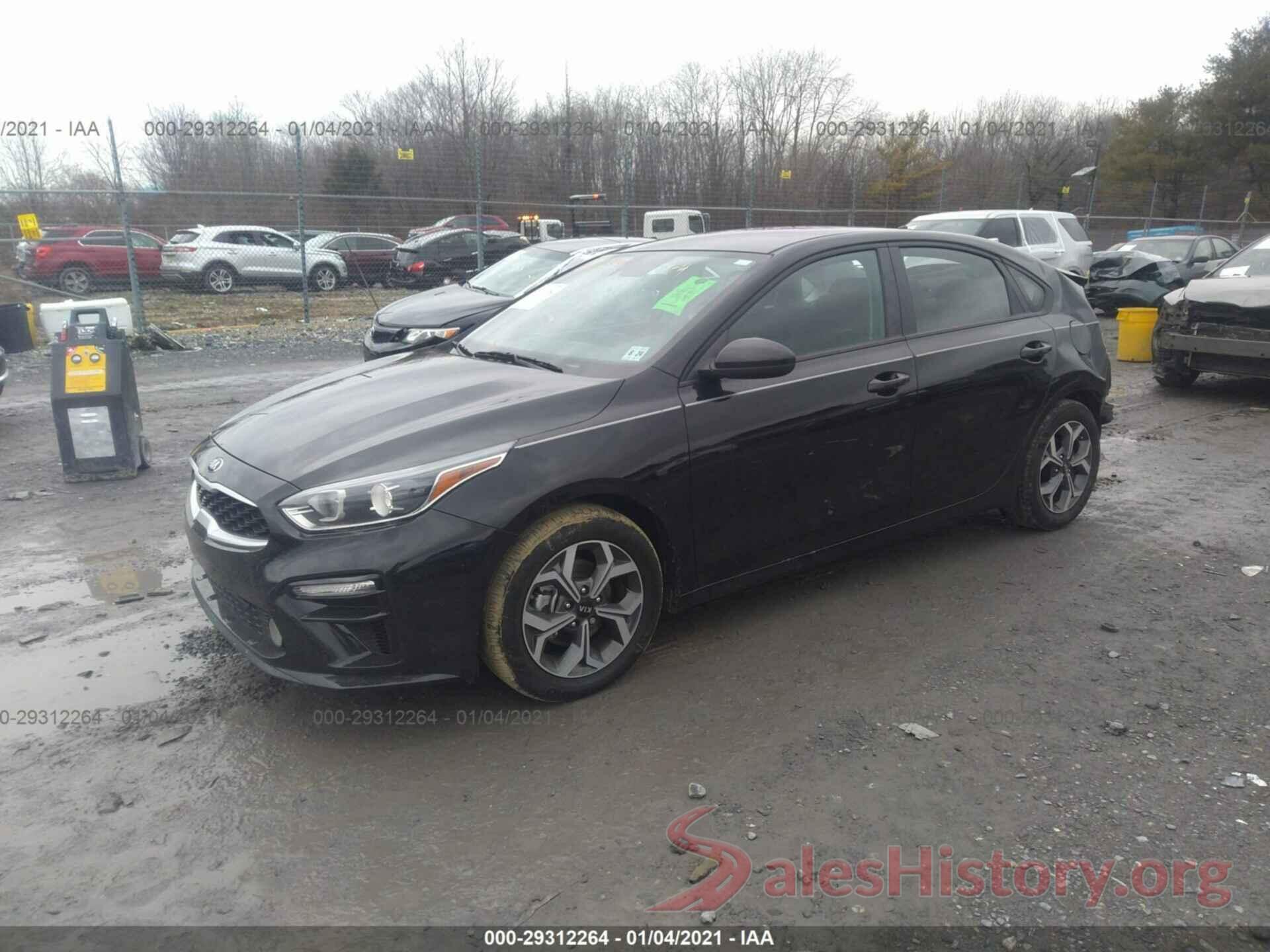 3KPF24AD9KE131435 2019 KIA FORTE