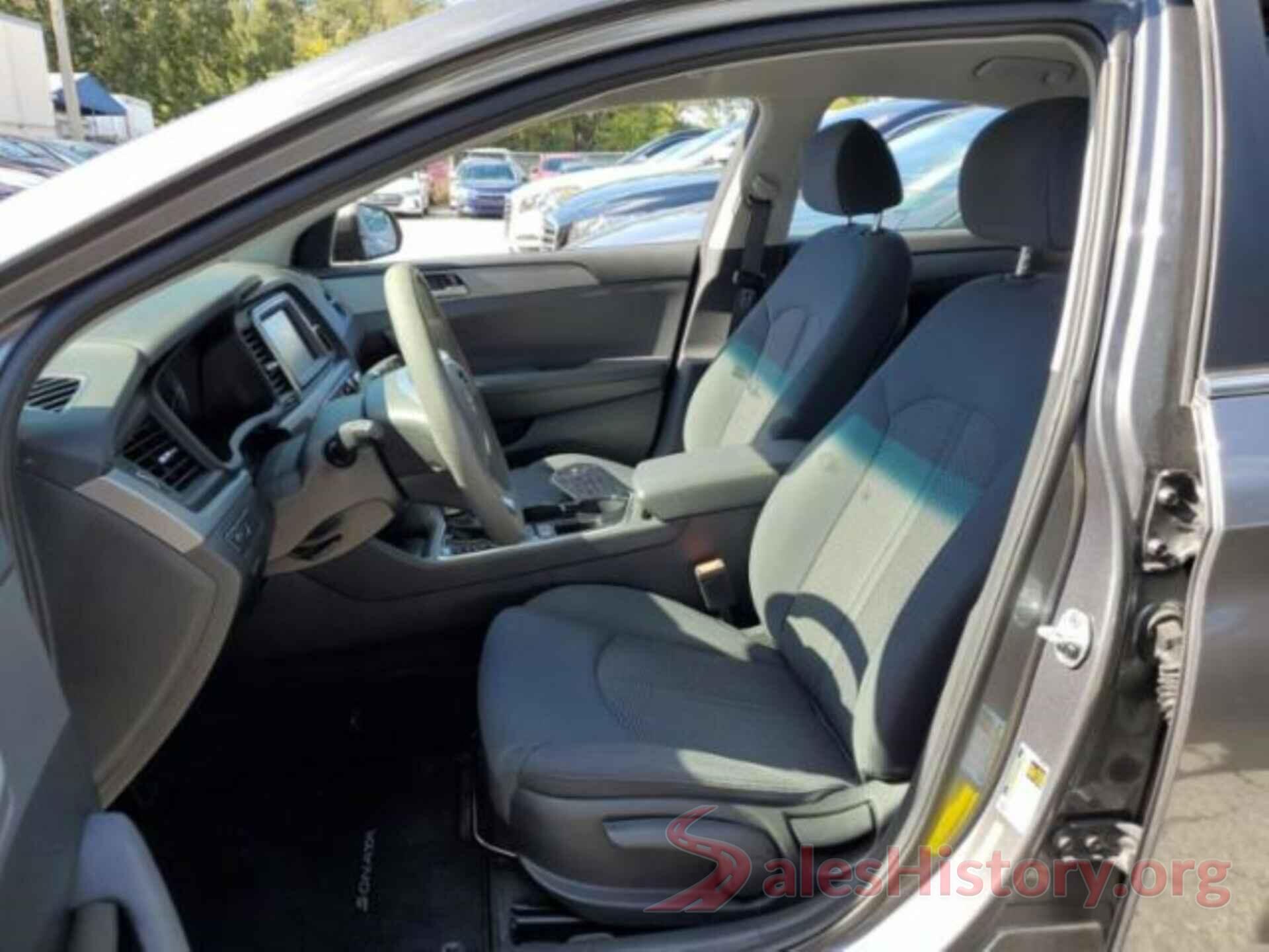 5NPE24AF9JH643980 2018 HYUNDAI SONATA