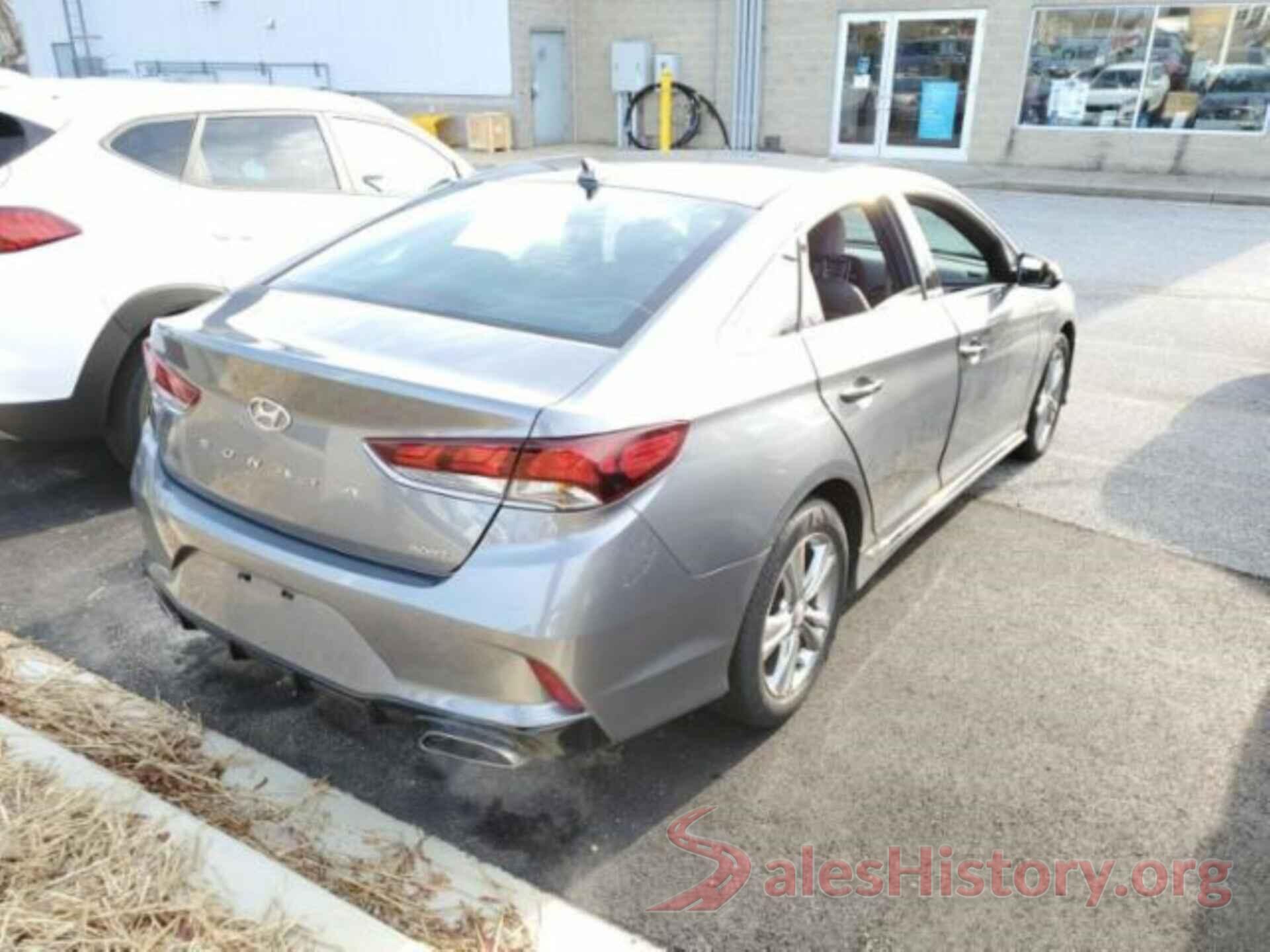 5NPE34AF3JH635418 2018 HYUNDAI SONATA