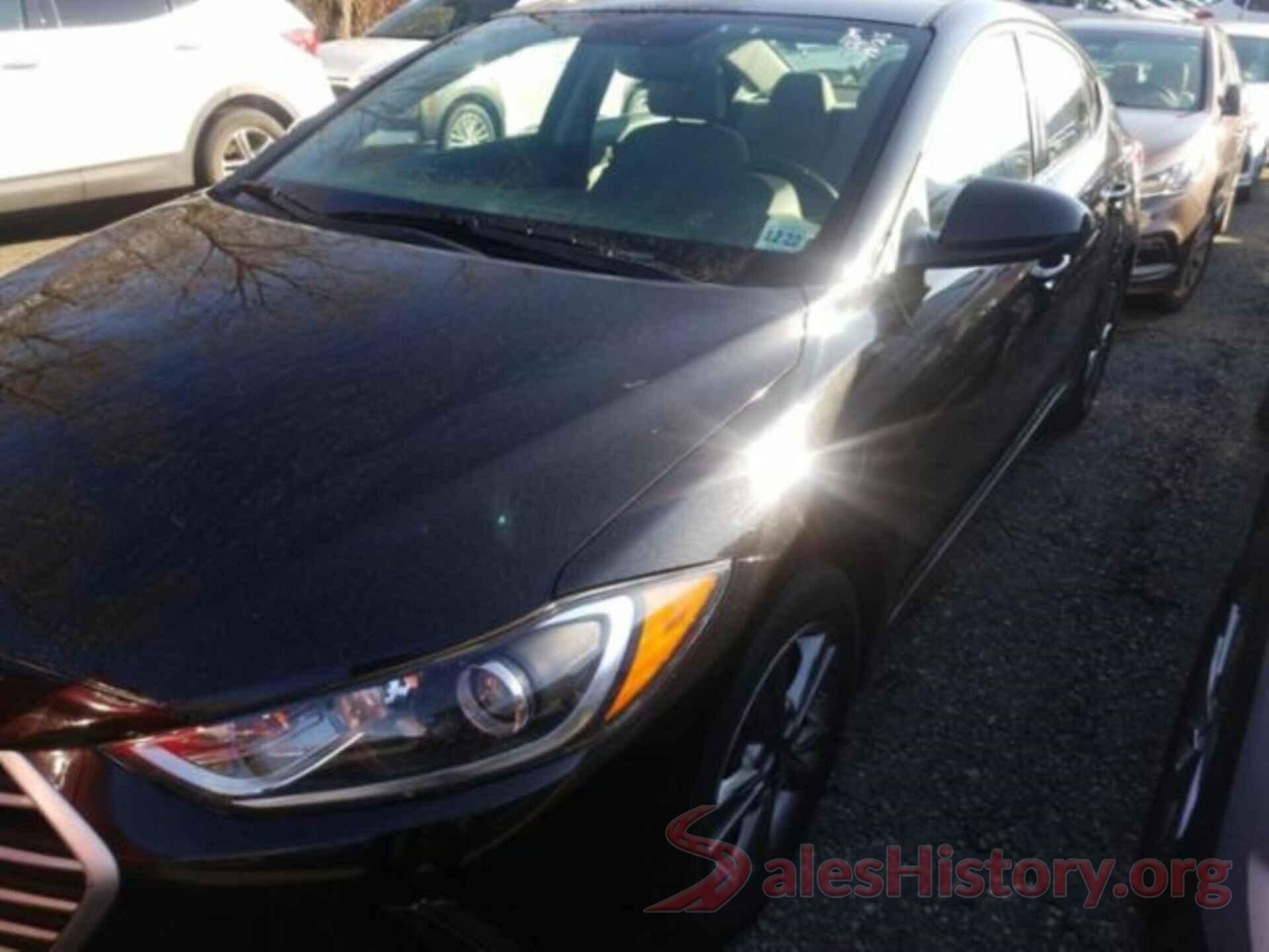 5NPD84LF6JH262711 2018 HYUNDAI ELANTRA