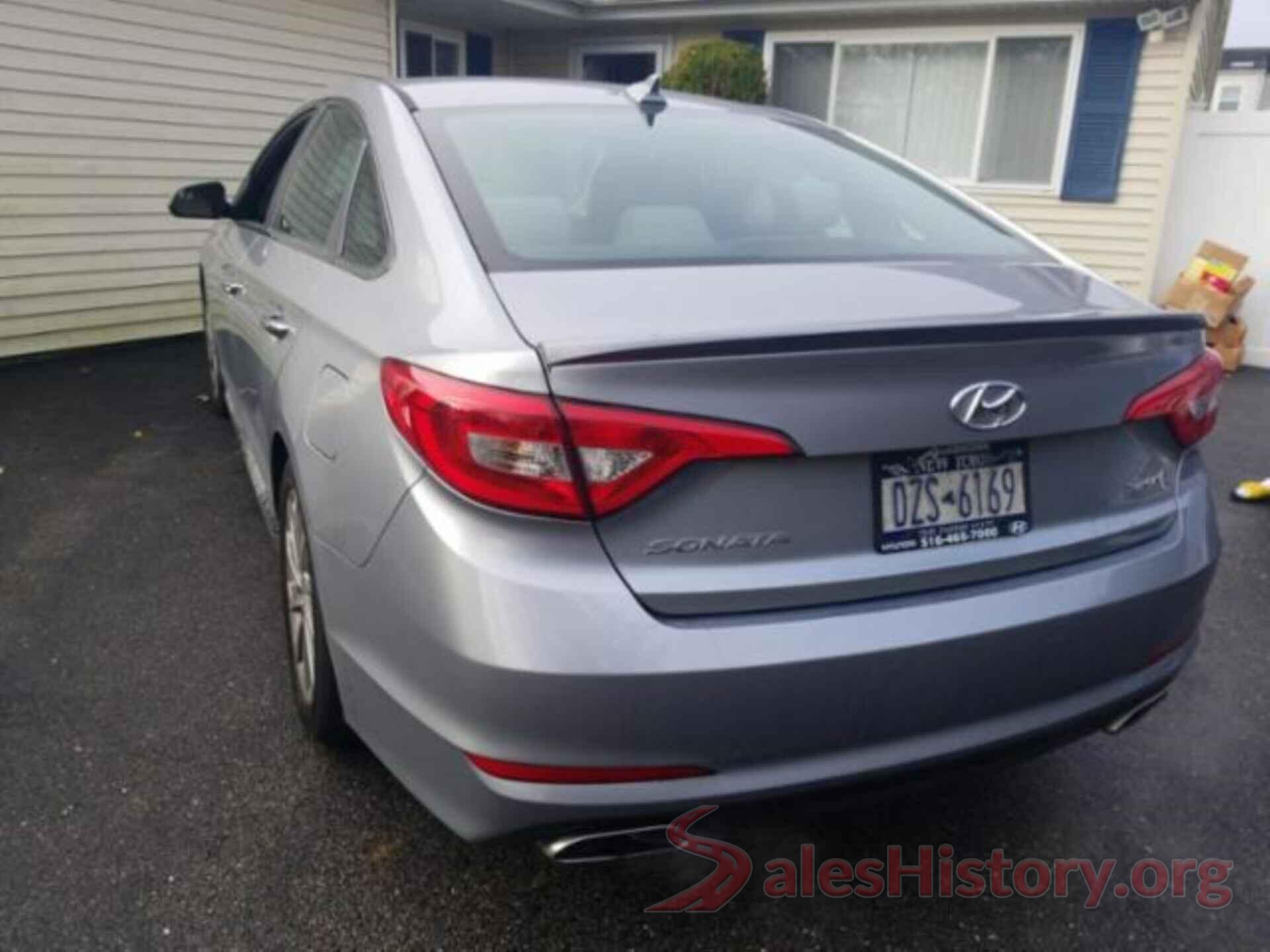 5NPE34AF8HH559558 2017 HYUNDAI SONATA