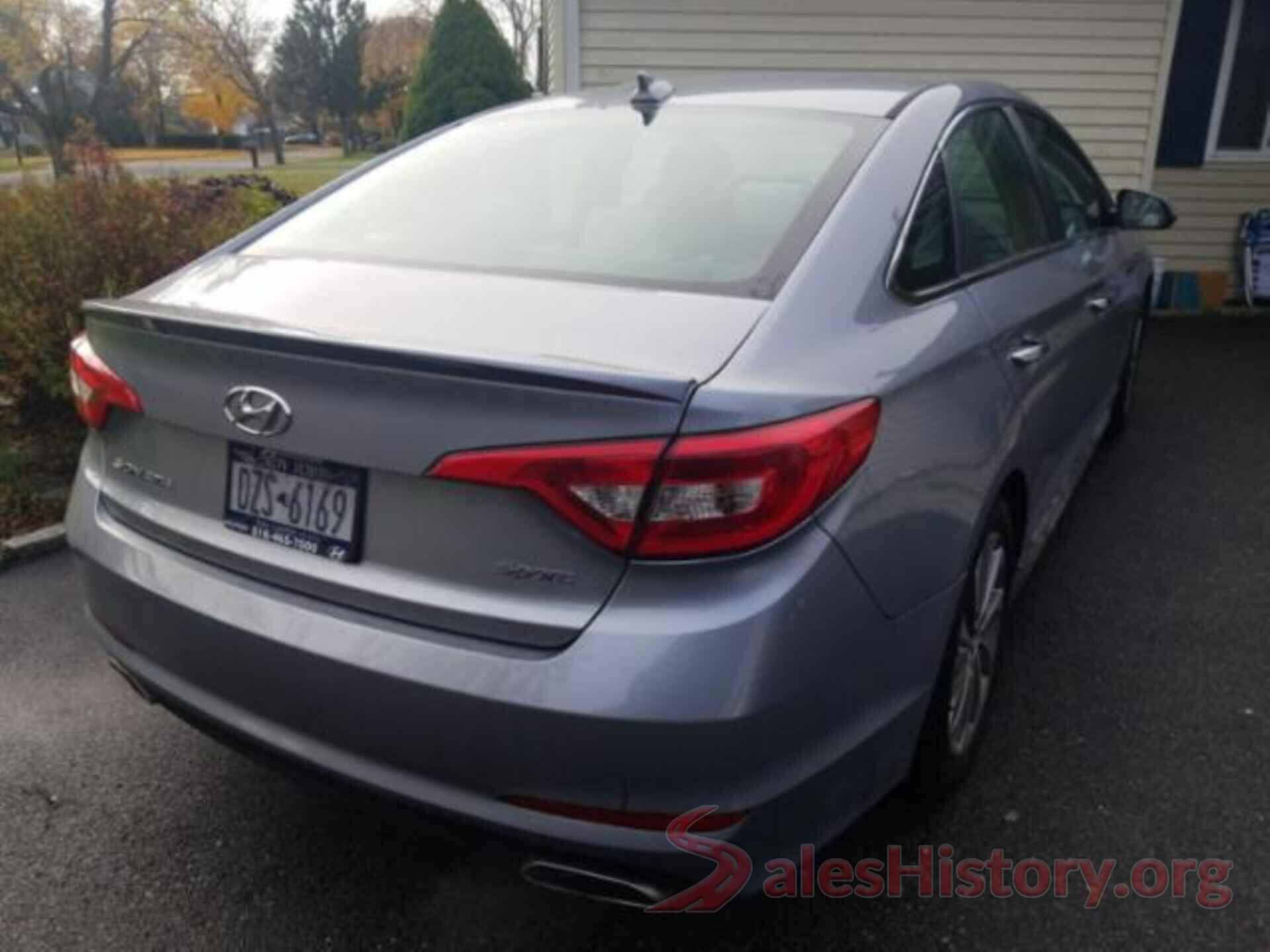 5NPE34AF8HH559558 2017 HYUNDAI SONATA