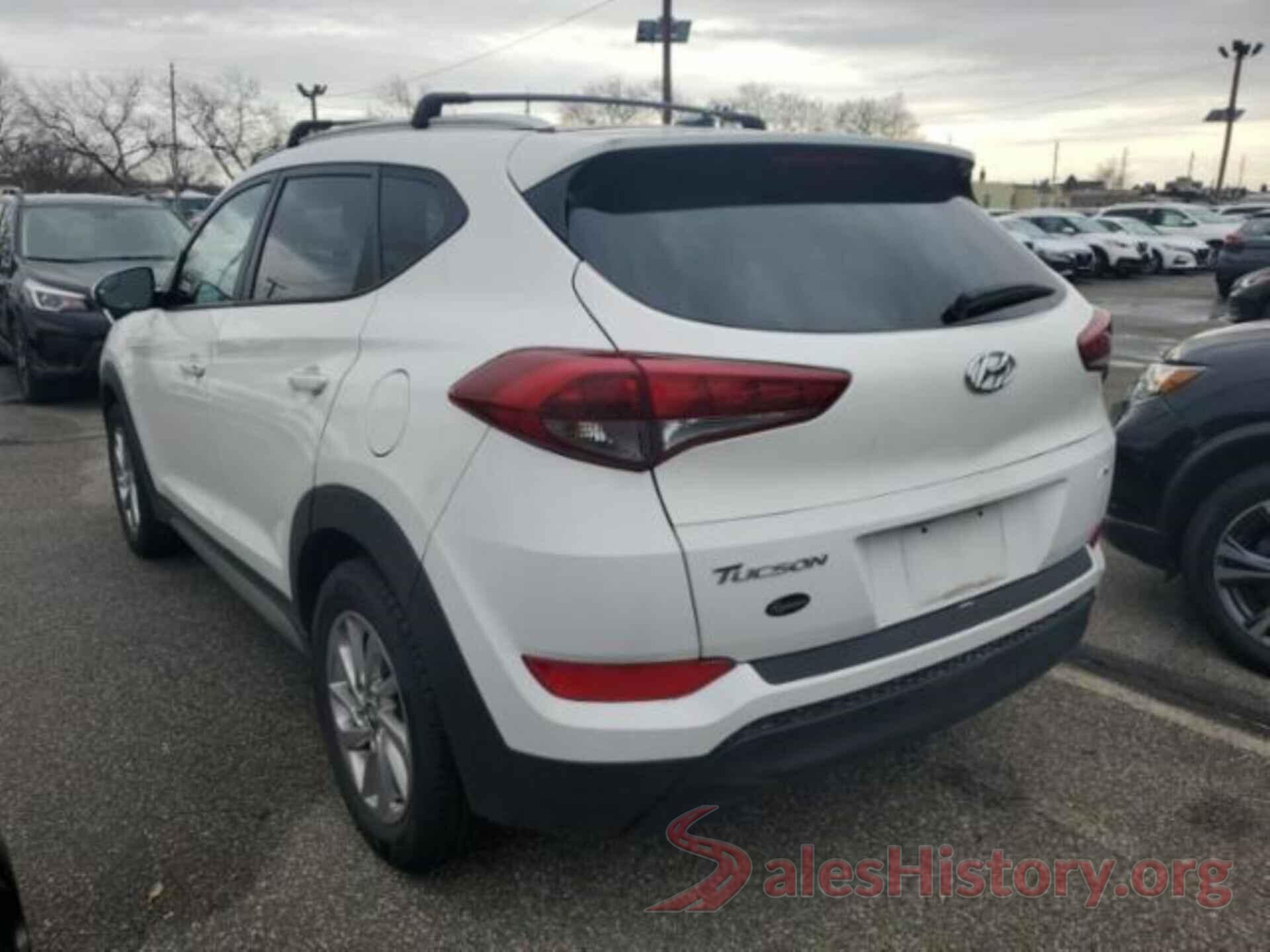 KM8J3CA4XHU339377 2017 HYUNDAI TUCSON