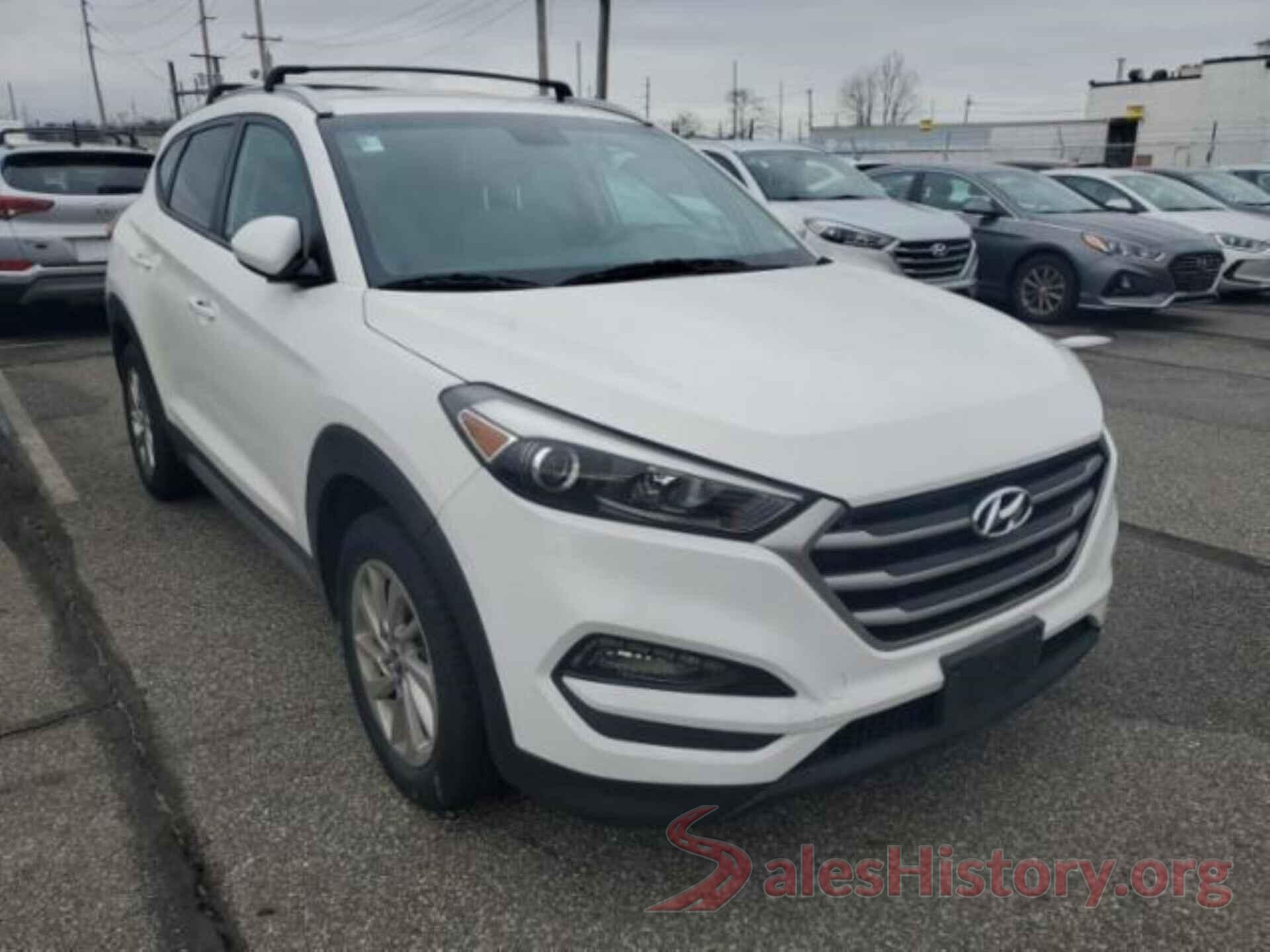 KM8J3CA4XHU339377 2017 HYUNDAI TUCSON