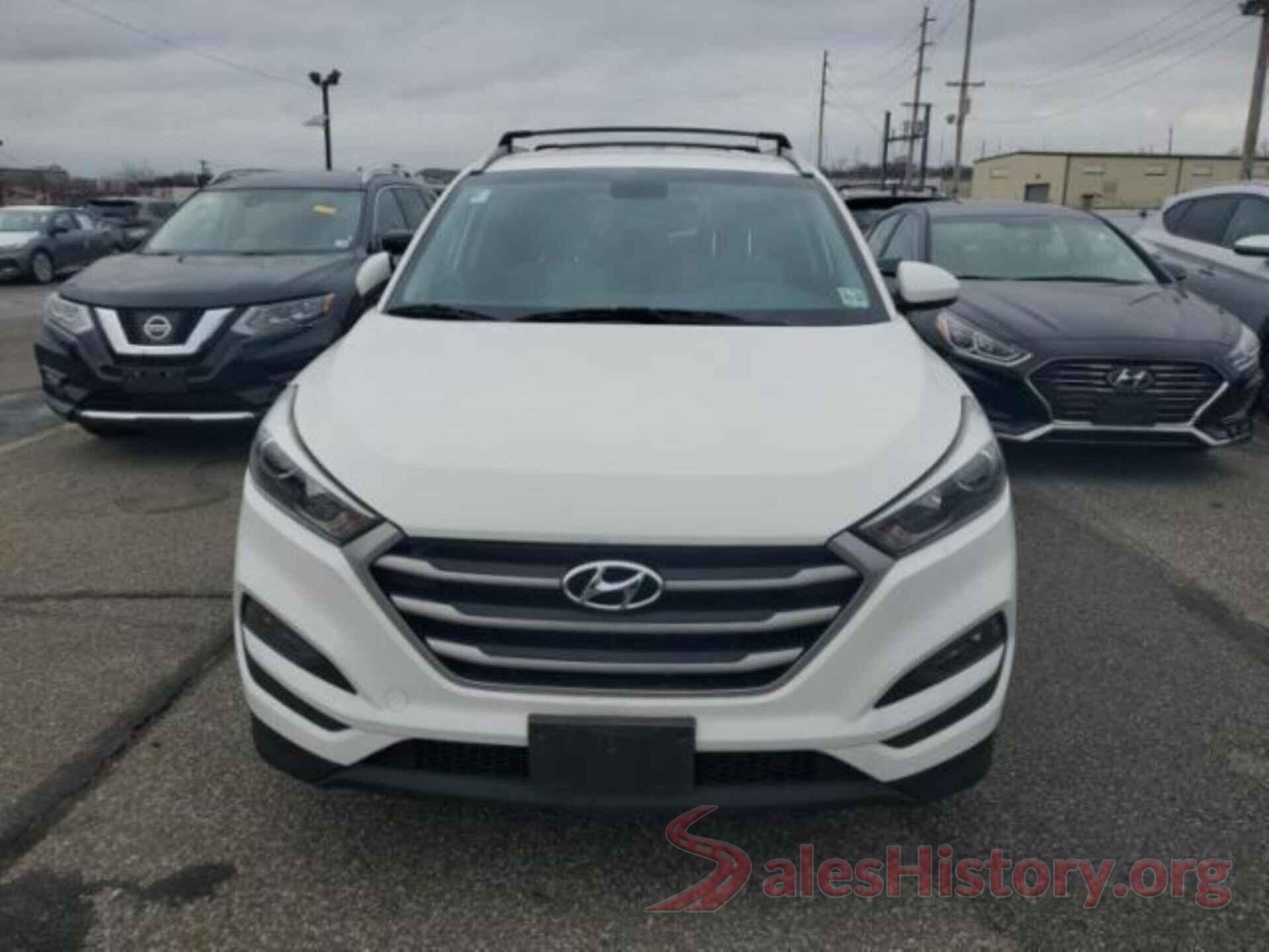 KM8J3CA4XHU339377 2017 HYUNDAI TUCSON