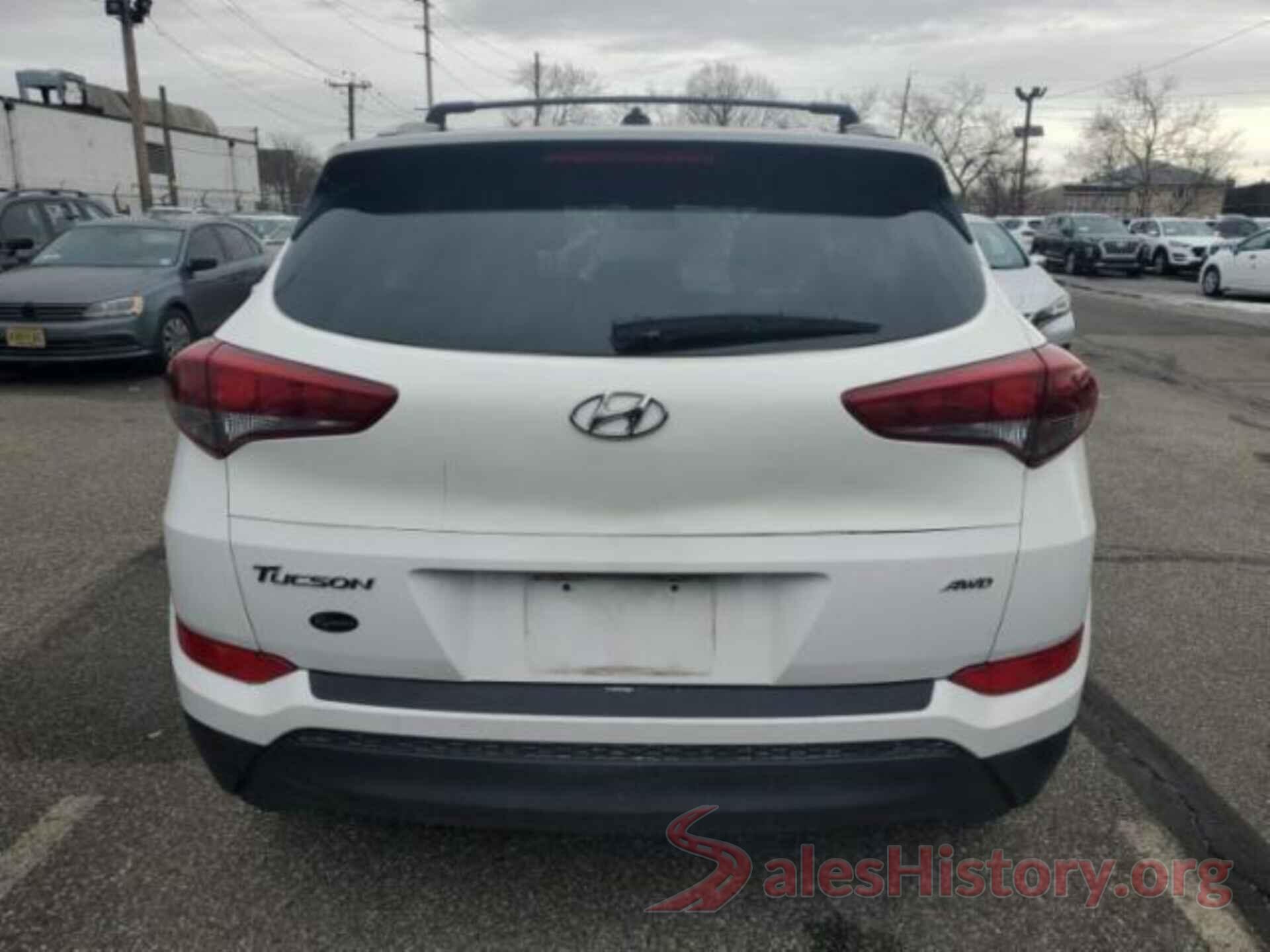 KM8J3CA4XHU339377 2017 HYUNDAI TUCSON