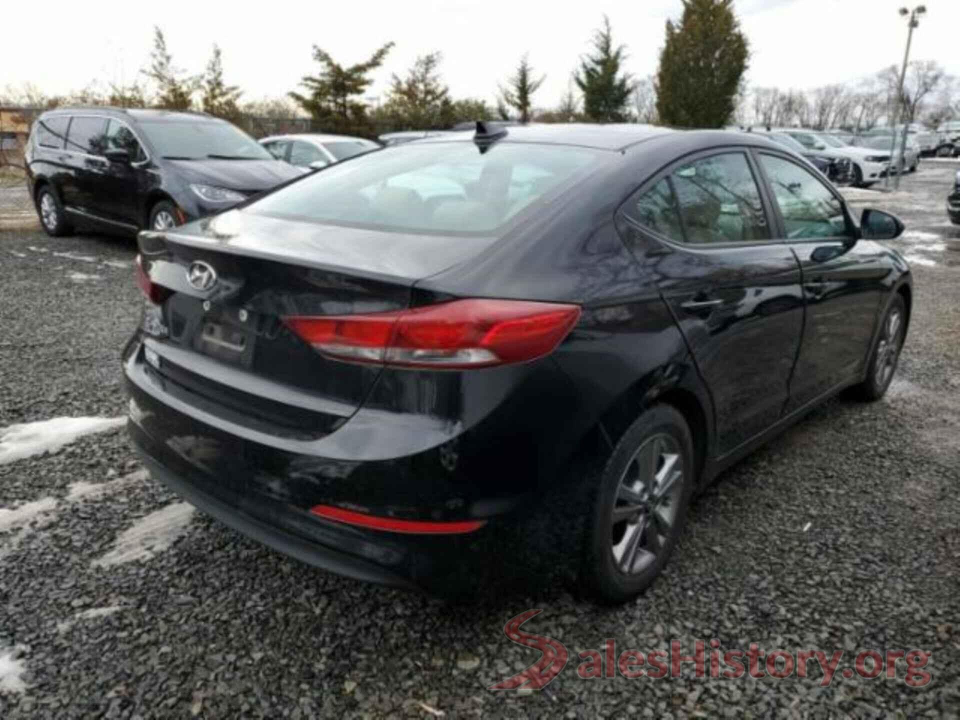 KMHD84LF0HU427082 2017 HYUNDAI ELANTRA