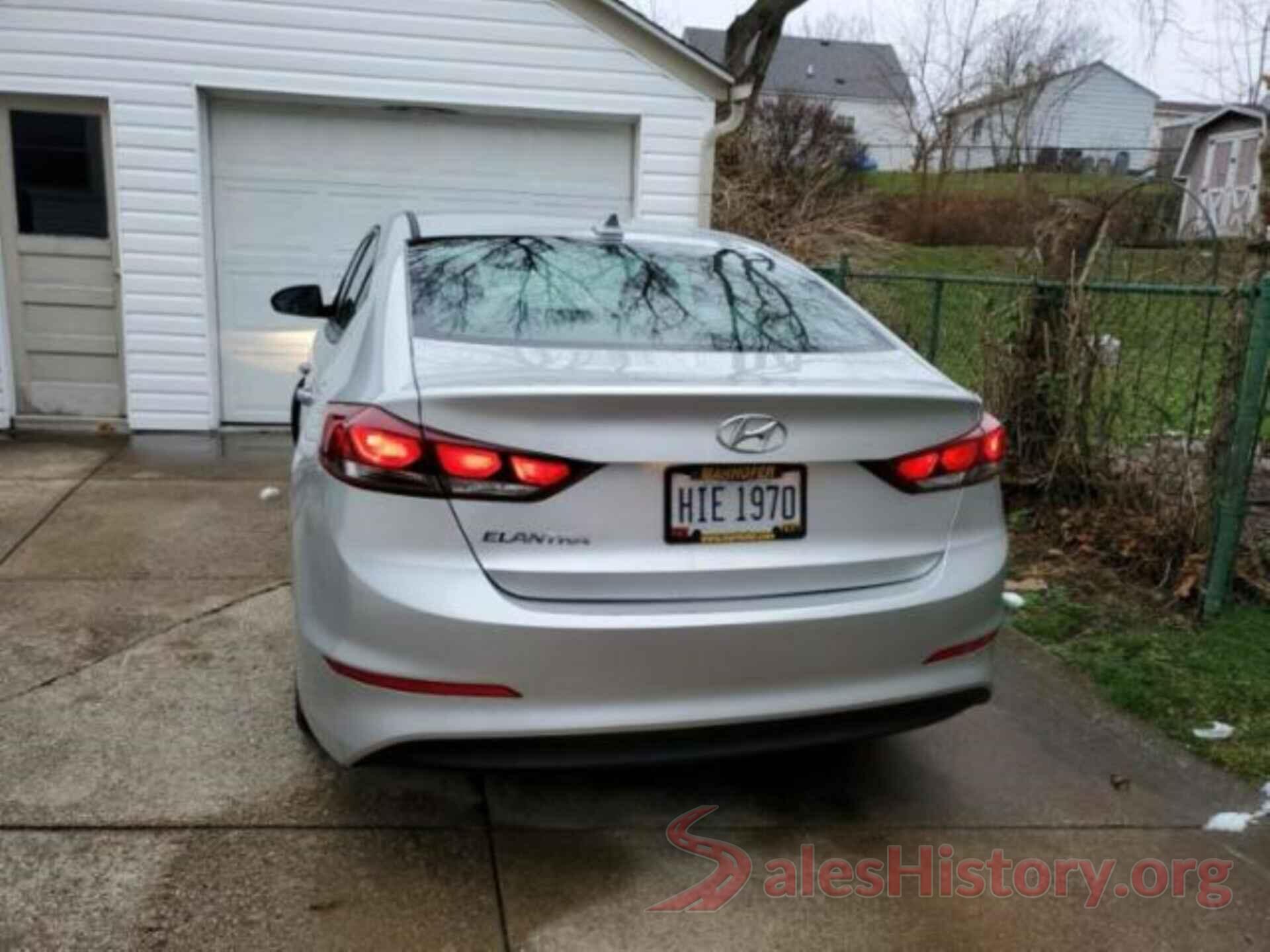 5NPD84LF0JH220373 2018 HYUNDAI ELANTRA