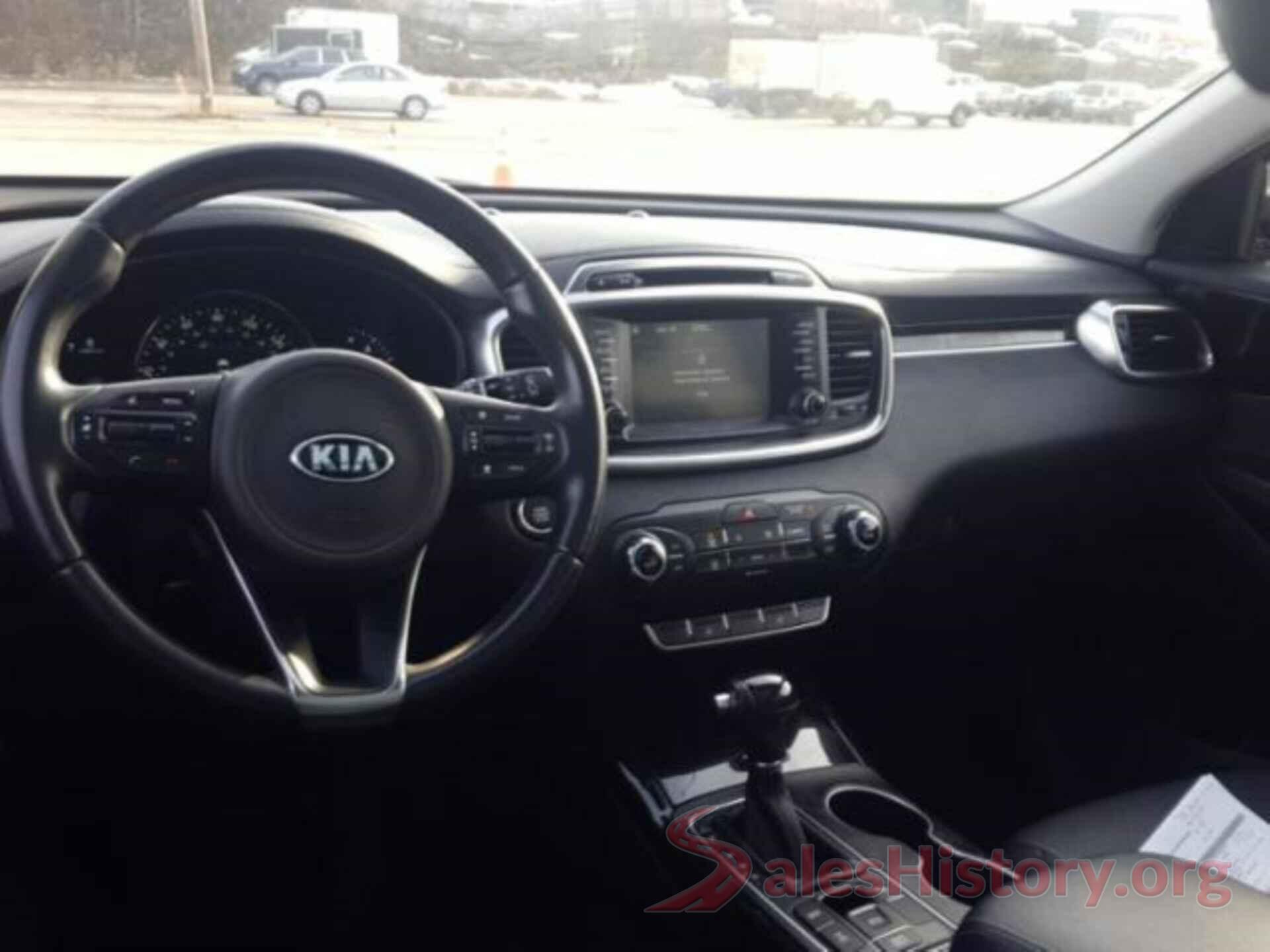 5XYPHDA50JG420426 2018 KIA SORENTO