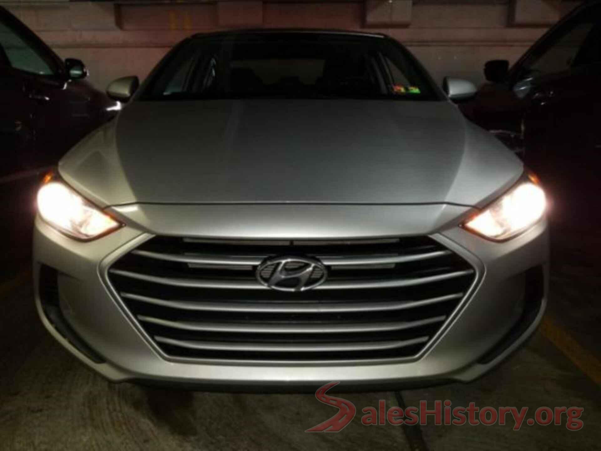 5NPD84LFXHH143571 2017 HYUNDAI ELANTRA