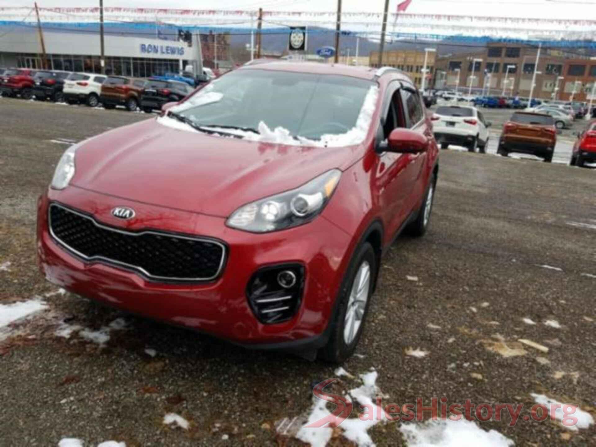 KNDPMCAC8J7393459 2018 KIA SPORTAGE