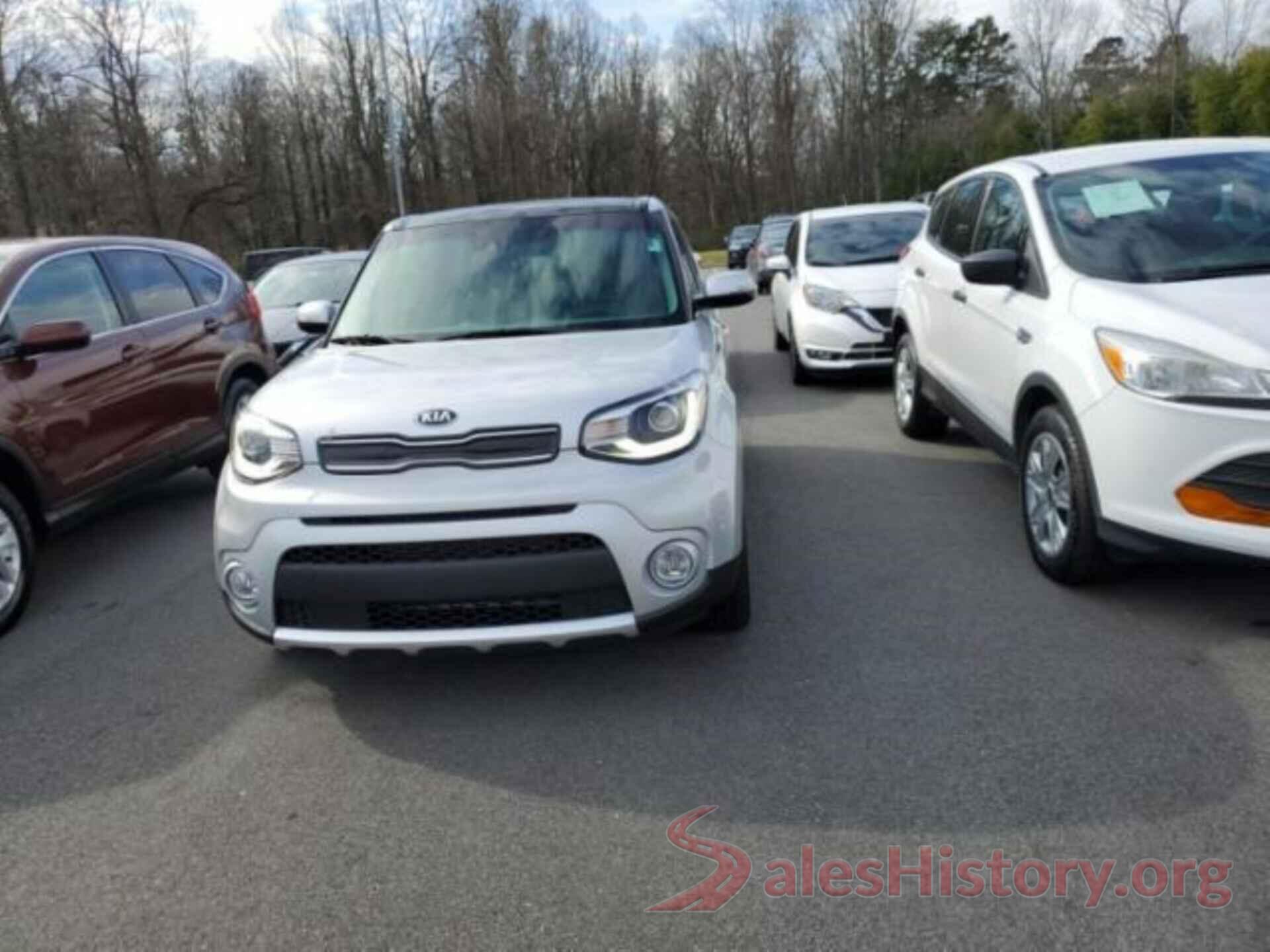 KNDJP3A55J7585100 2018 KIA SOUL