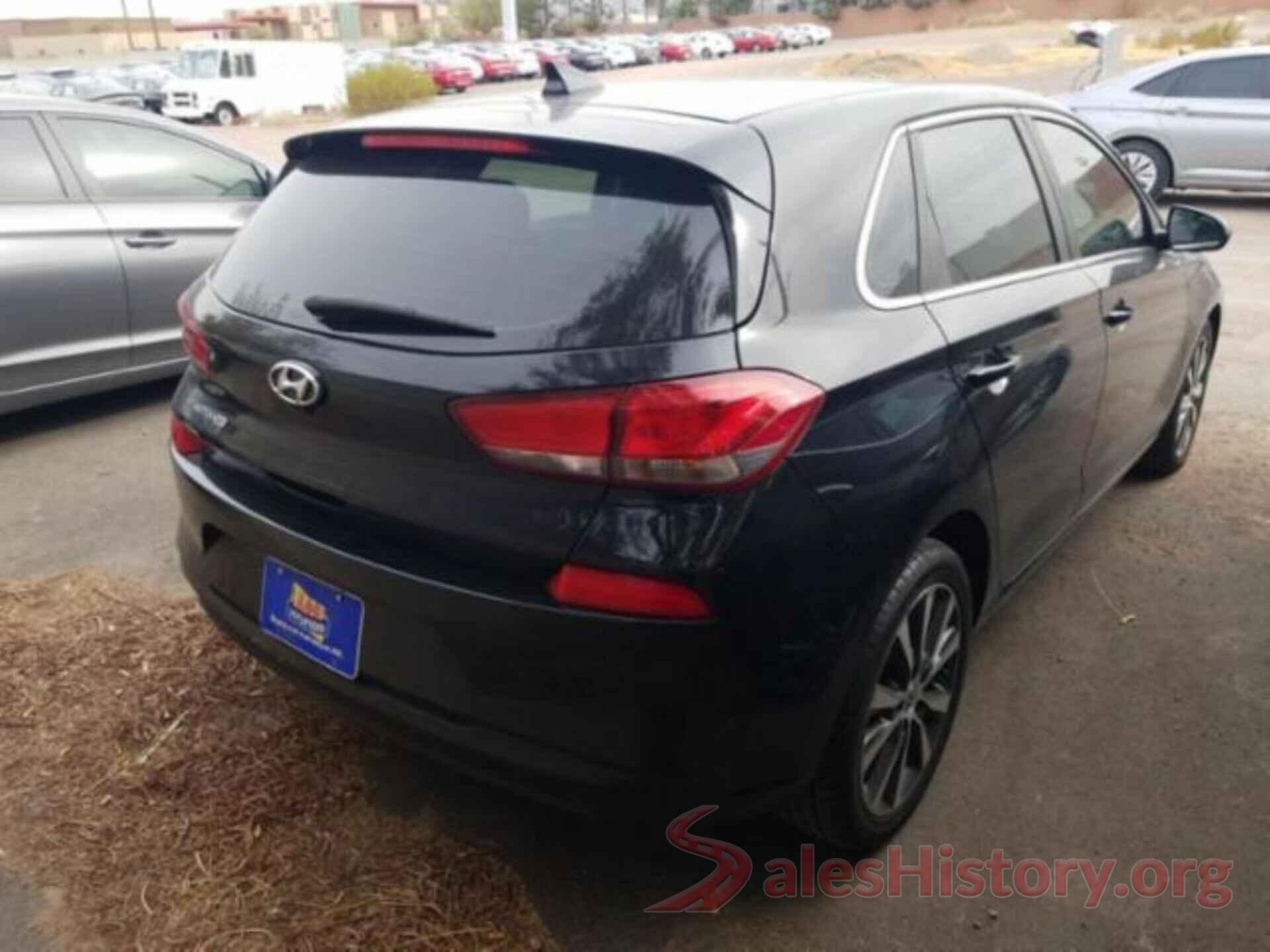 KMHH35LE4JU012608 2018 HYUNDAI ELANTRA GT