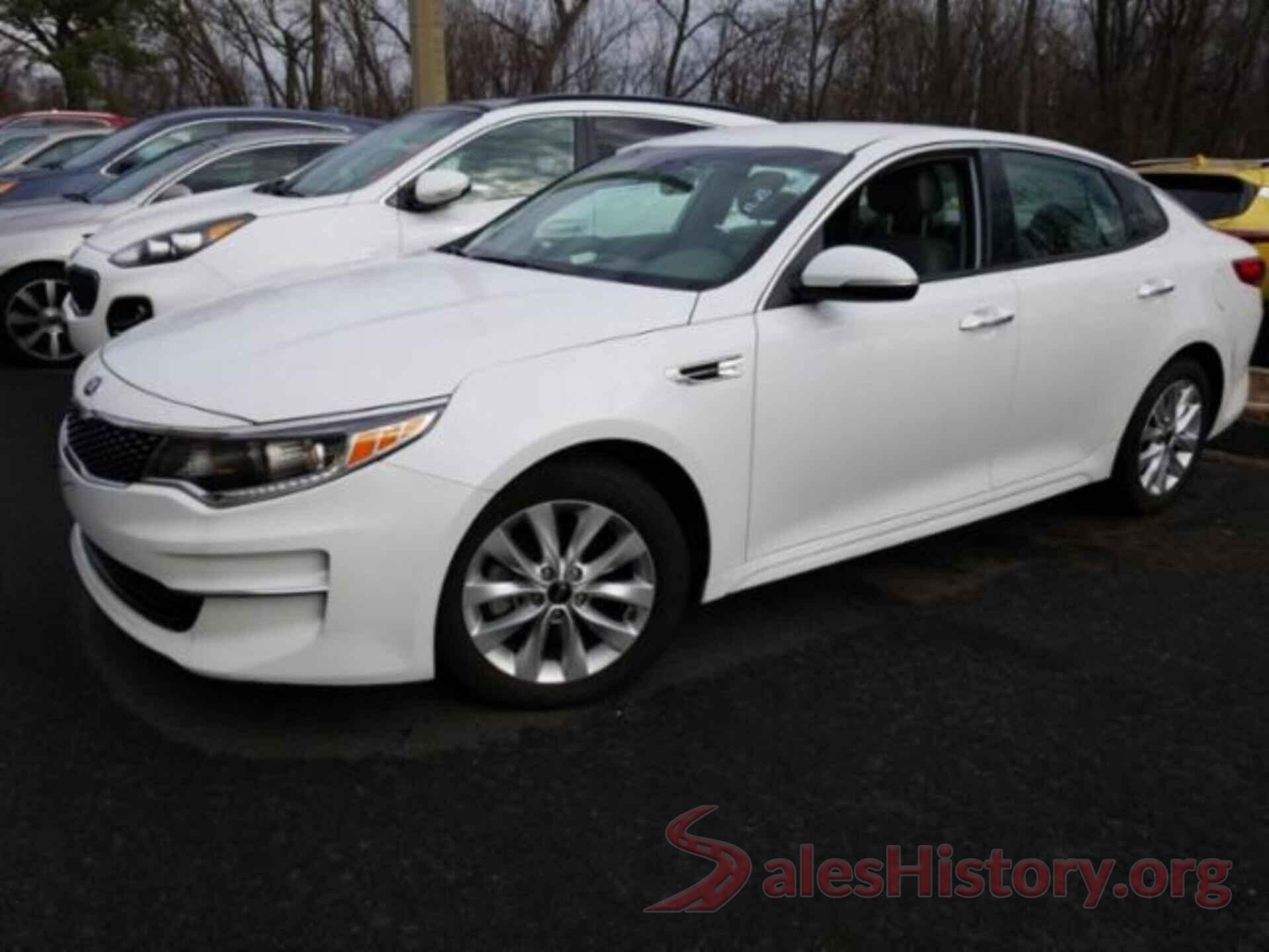 5XXGU4L3XJG210931 2018 KIA OPTIMA