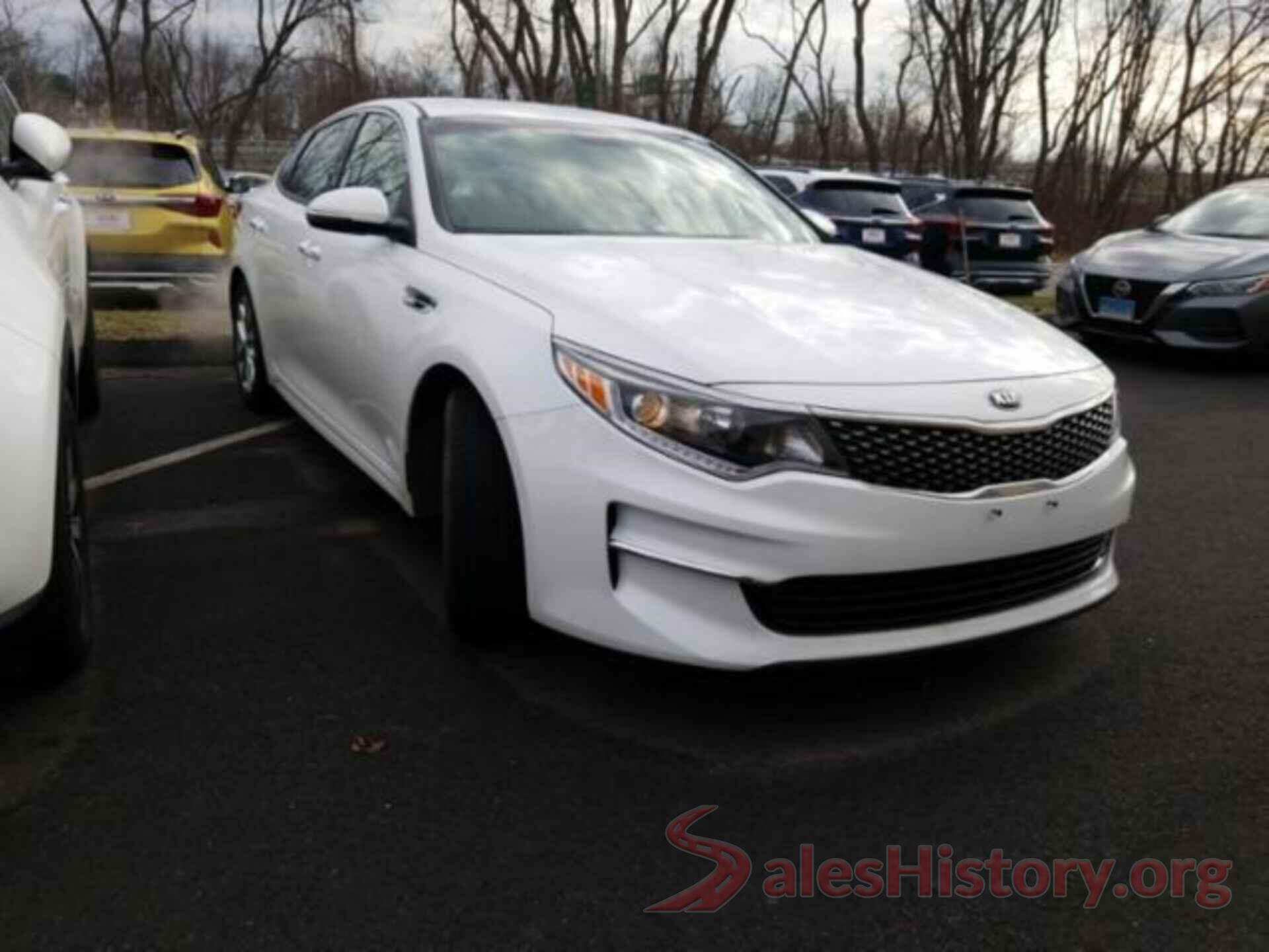 5XXGU4L3XJG210931 2018 KIA OPTIMA