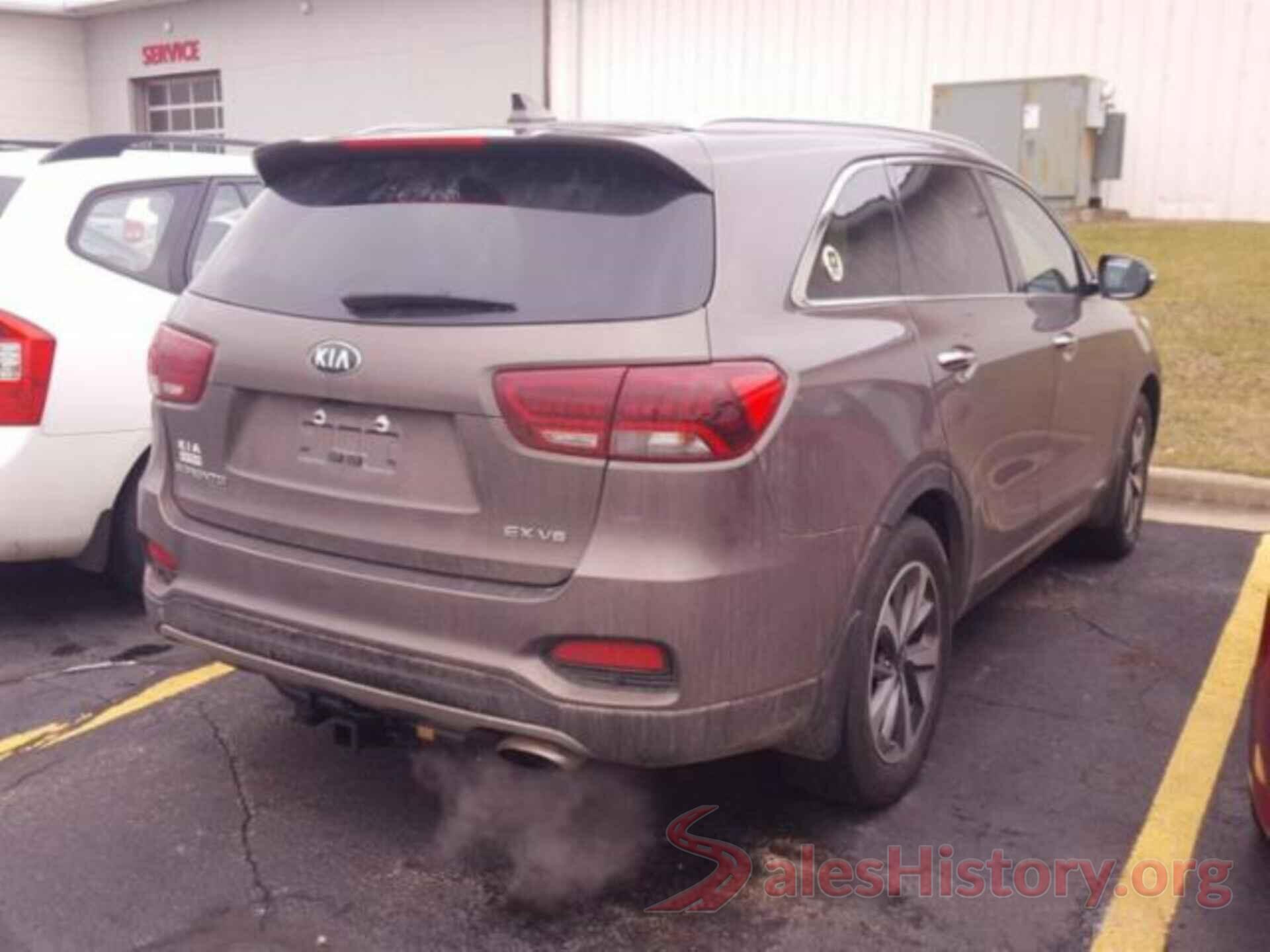 5XYPHDA56KG525540 2019 KIA SORENTO