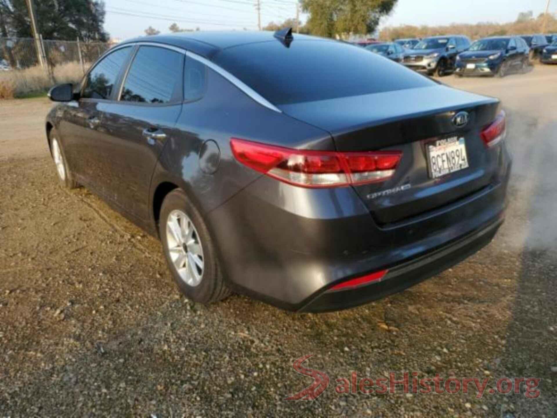 KNAGT4L39J5212187 2018 KIA OPTIMA