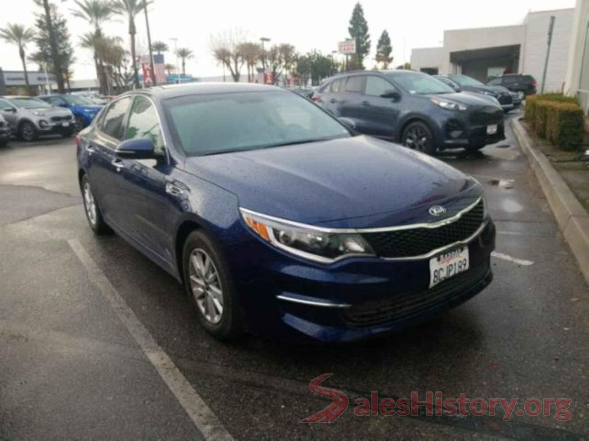 5XXGT4L31JG237518 2018 KIA OPTIMA