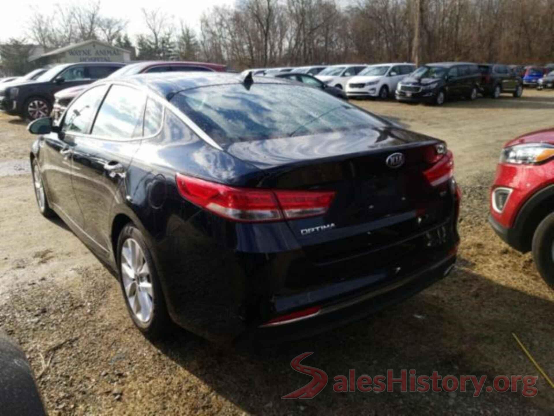 5XXGU4L38JG217750 2018 KIA OPTIMA