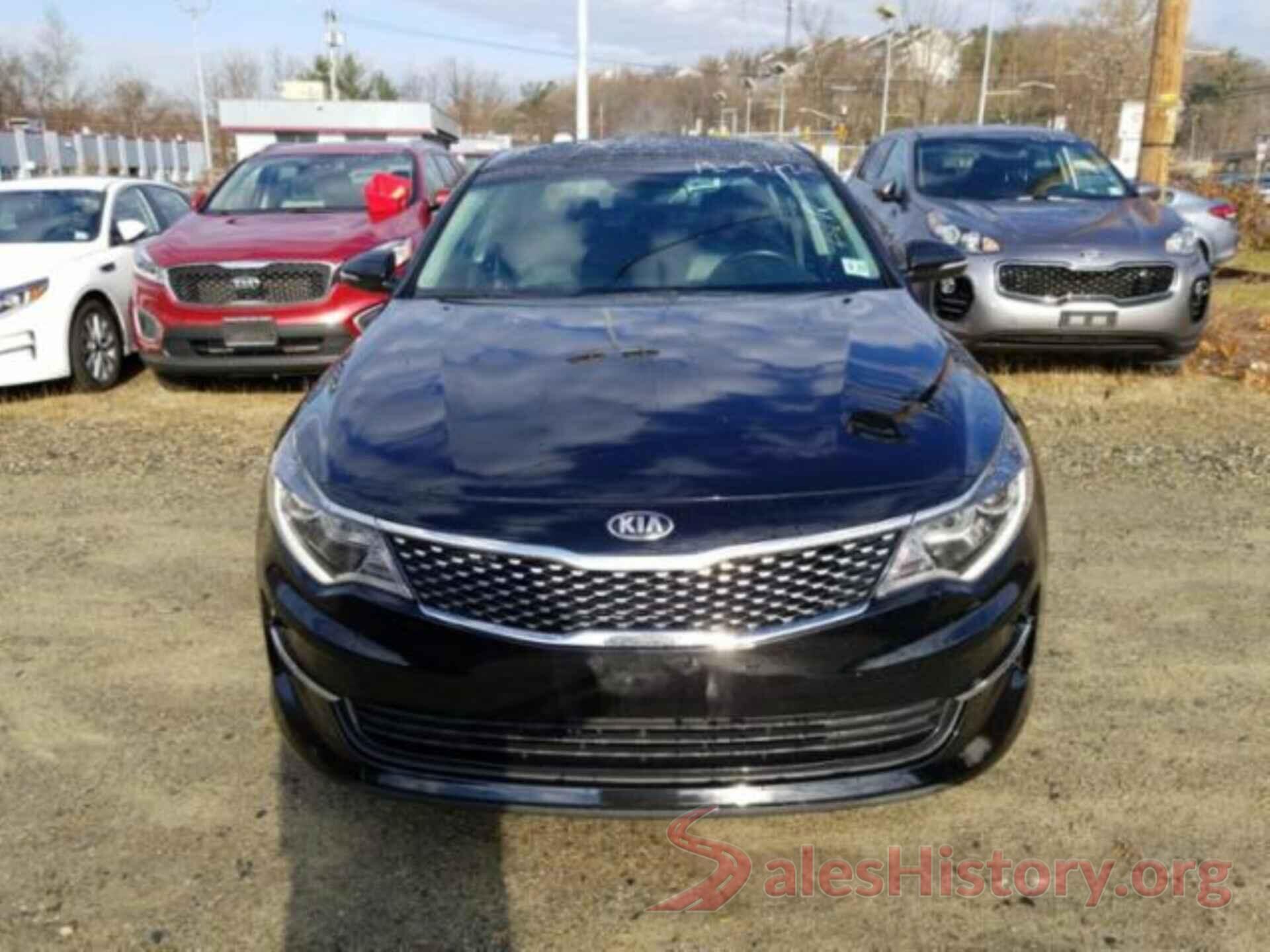 5XXGU4L38JG217750 2018 KIA OPTIMA