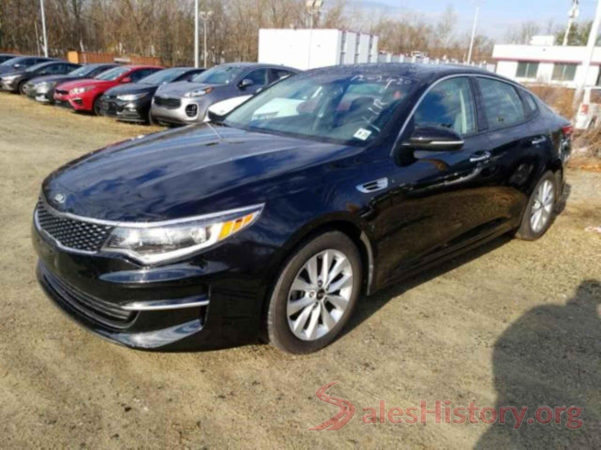 5XXGU4L38JG217750 2018 KIA OPTIMA