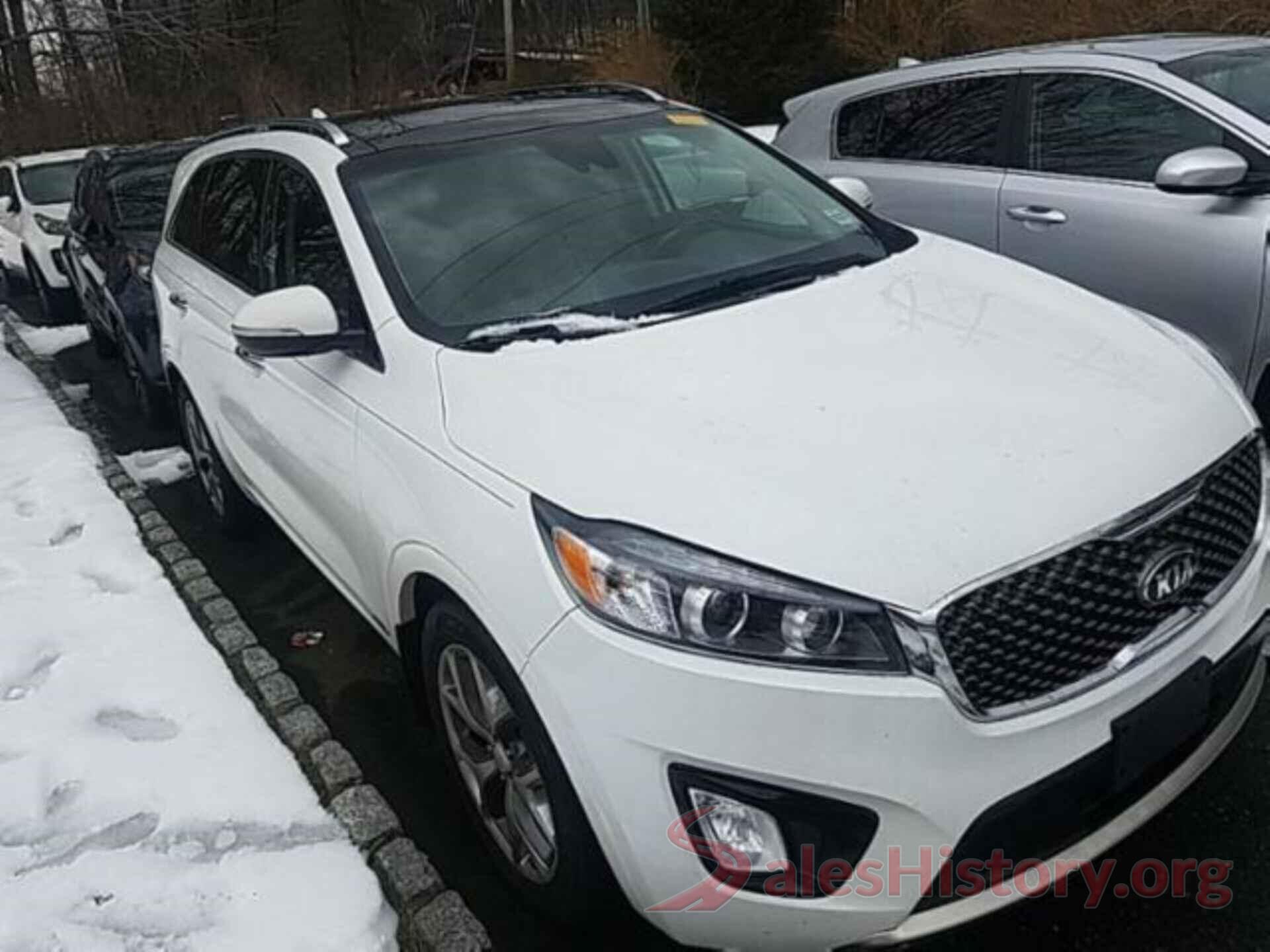 5XYPKDA50JG363873 2018 KIA SORENTO