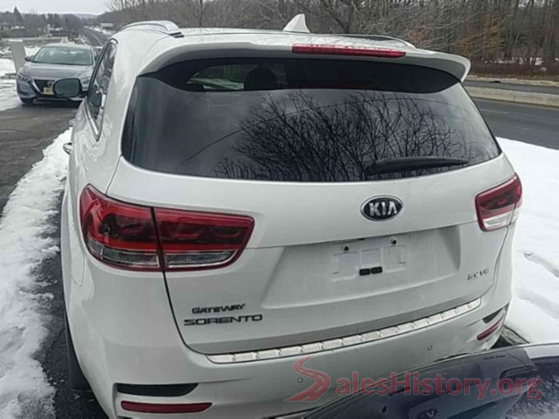 5XYPKDA50JG363873 2018 KIA SORENTO